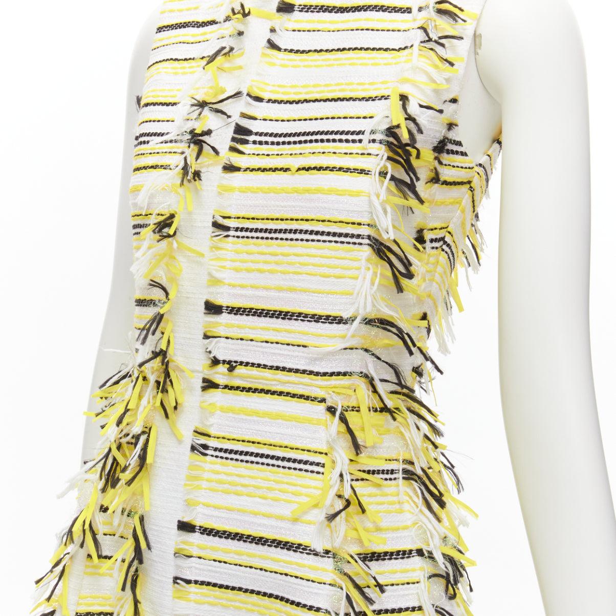 ANAIS JOURDEN yellow black lurex fringed tweed fit flared panelled dress FR36 S
Reference: BSHW/A00009
Brand: Anais Jourden
Material: Polyester, Blend
Color: Yellow, Black
Pattern: Striped
Closure: Zip
Made in: China

CONDITION:
Condition: