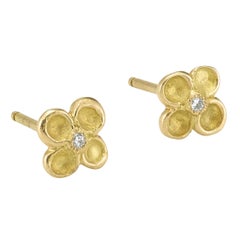 Anais Rheiner 18 Karat Yellow Gold Diamond Flower Stud Earrings