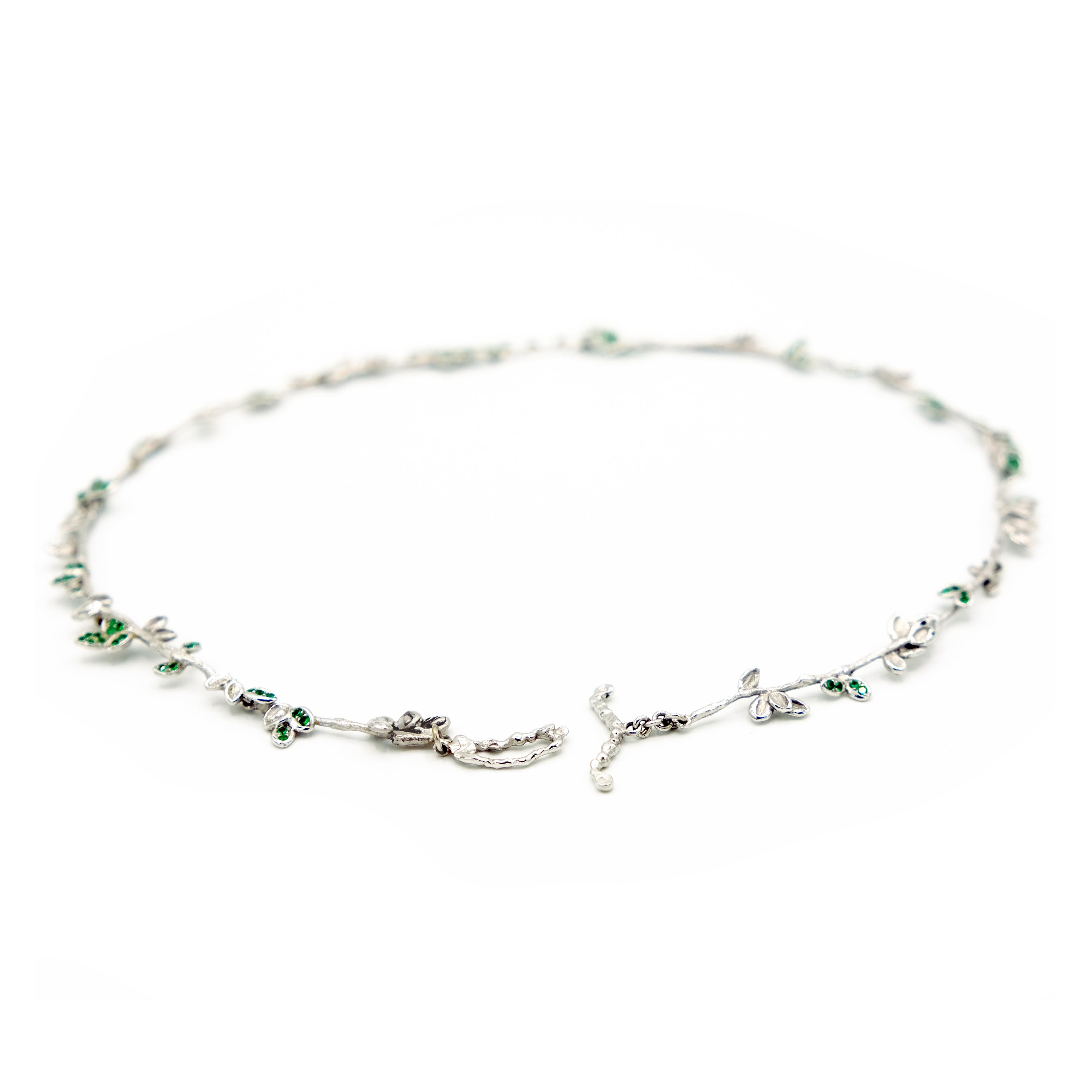 Round Cut Anais Rheiner Emerald 18 Karat White Gold Leaf Necklace For Sale
