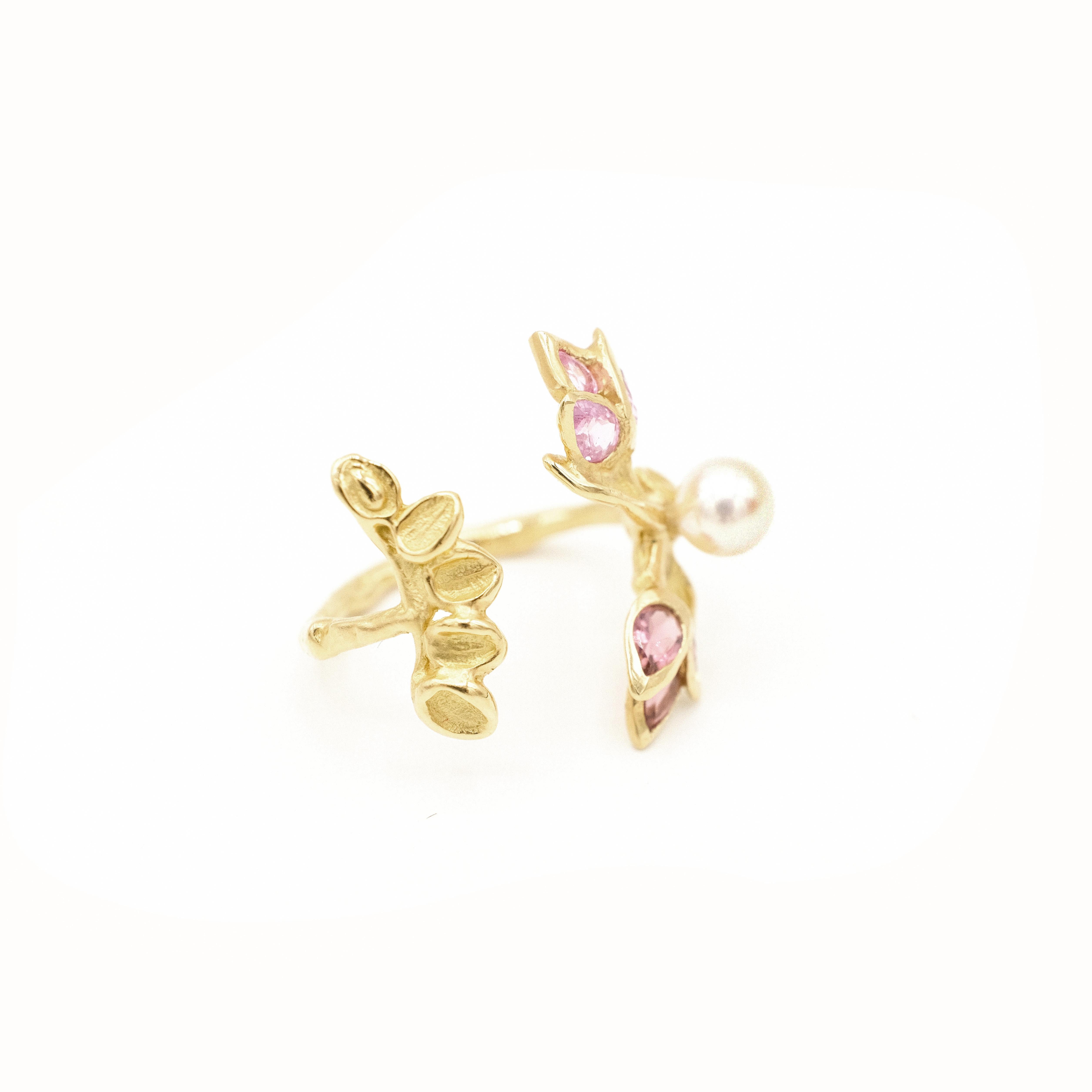 Pear Cut 18 Karat Yellow Gold Pink Tourmaline Pink Sapphire Akoya Pearl Cocktail Ring For Sale