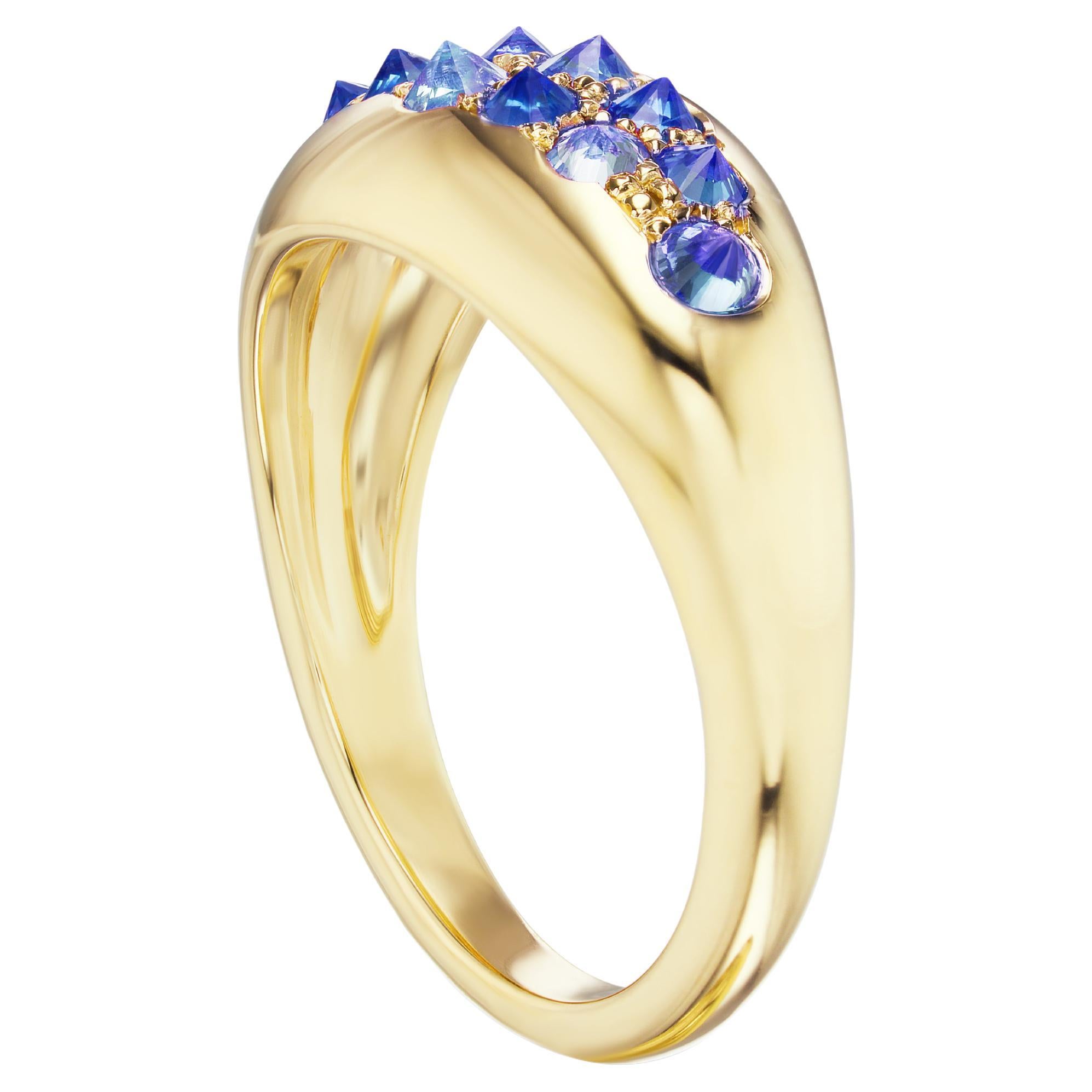 For Sale:  AnaKatarina 18k Gold and Blue Sapphire Gypsy Ring