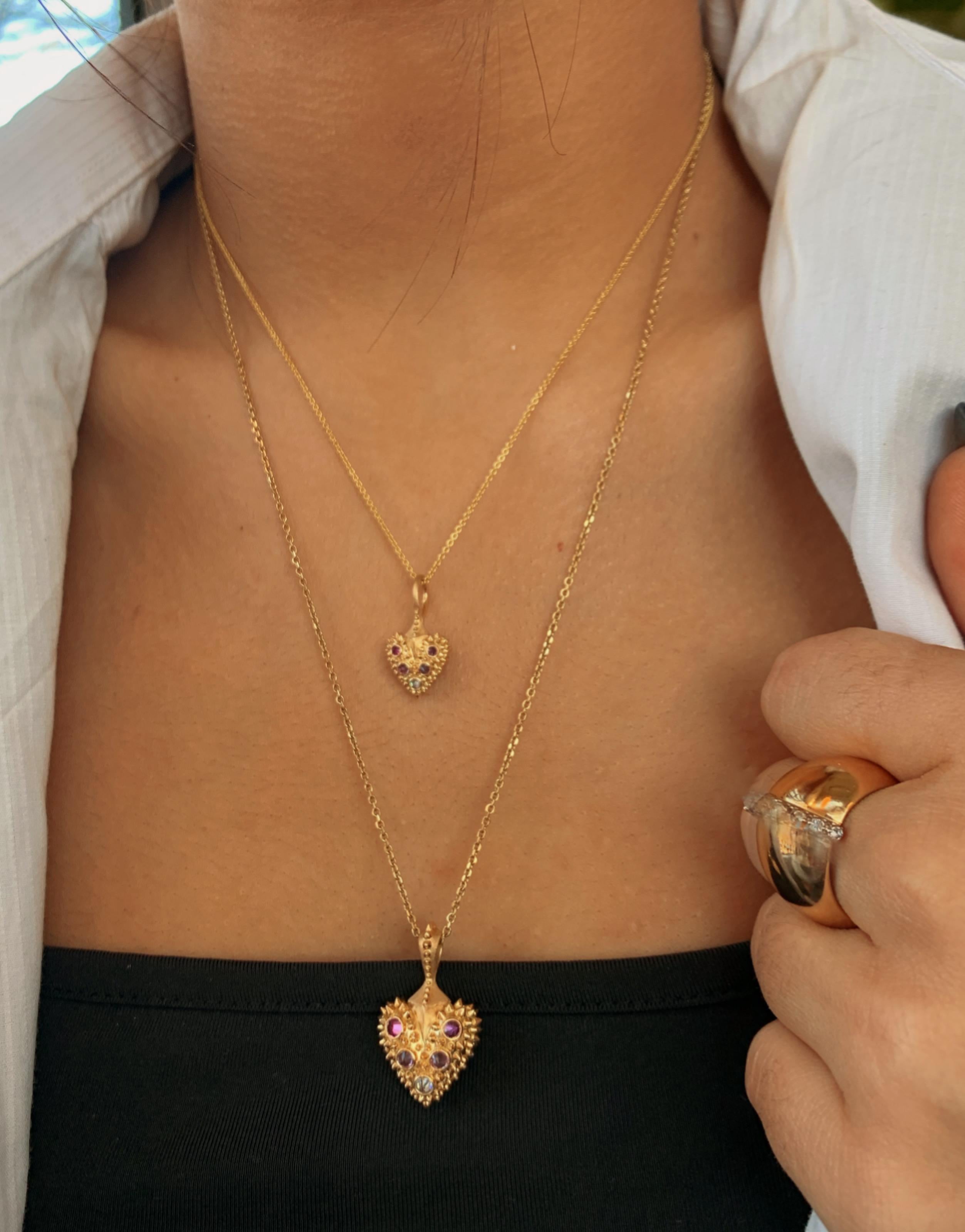 big pendant designs in gold for female
