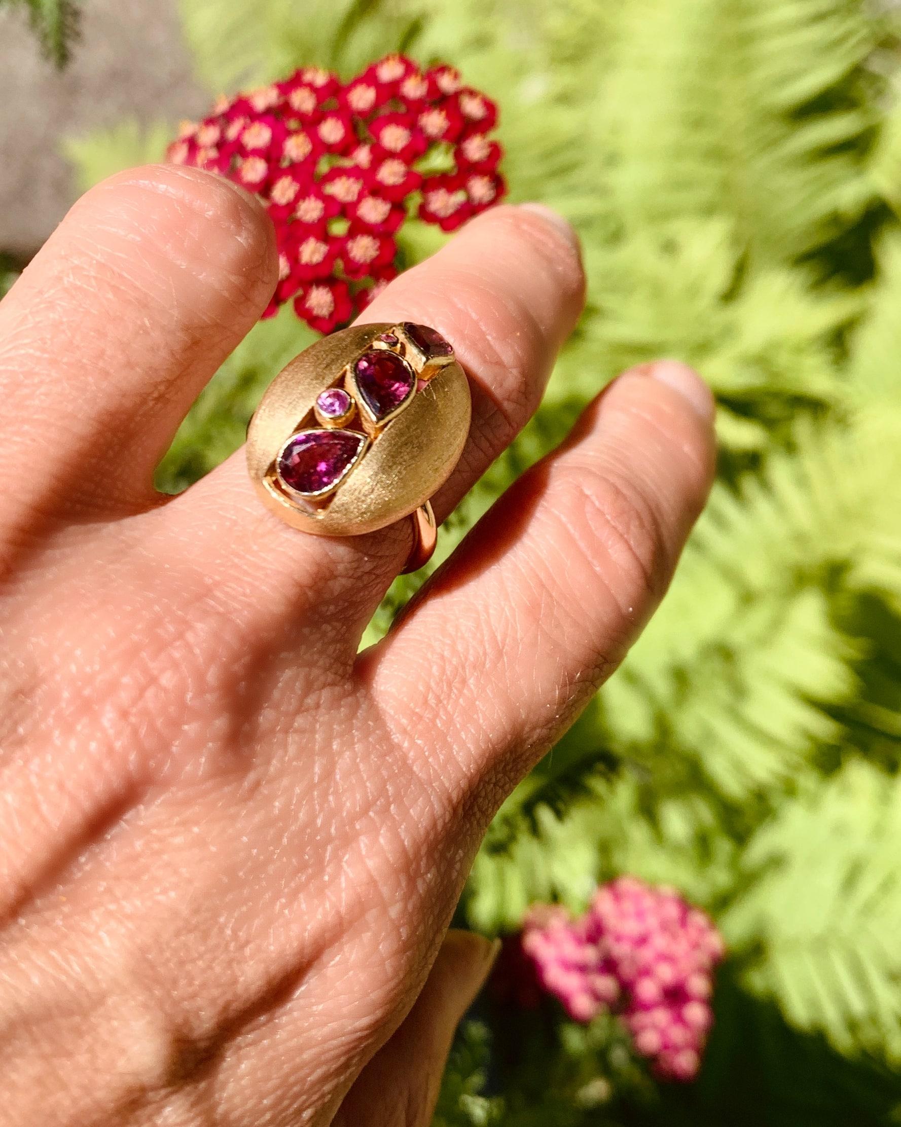 AnaKatarina 18 Karat Yellow Gold, Pink Tourmaline and Pink Sapphire Ring In New Condition In Dedham, MA