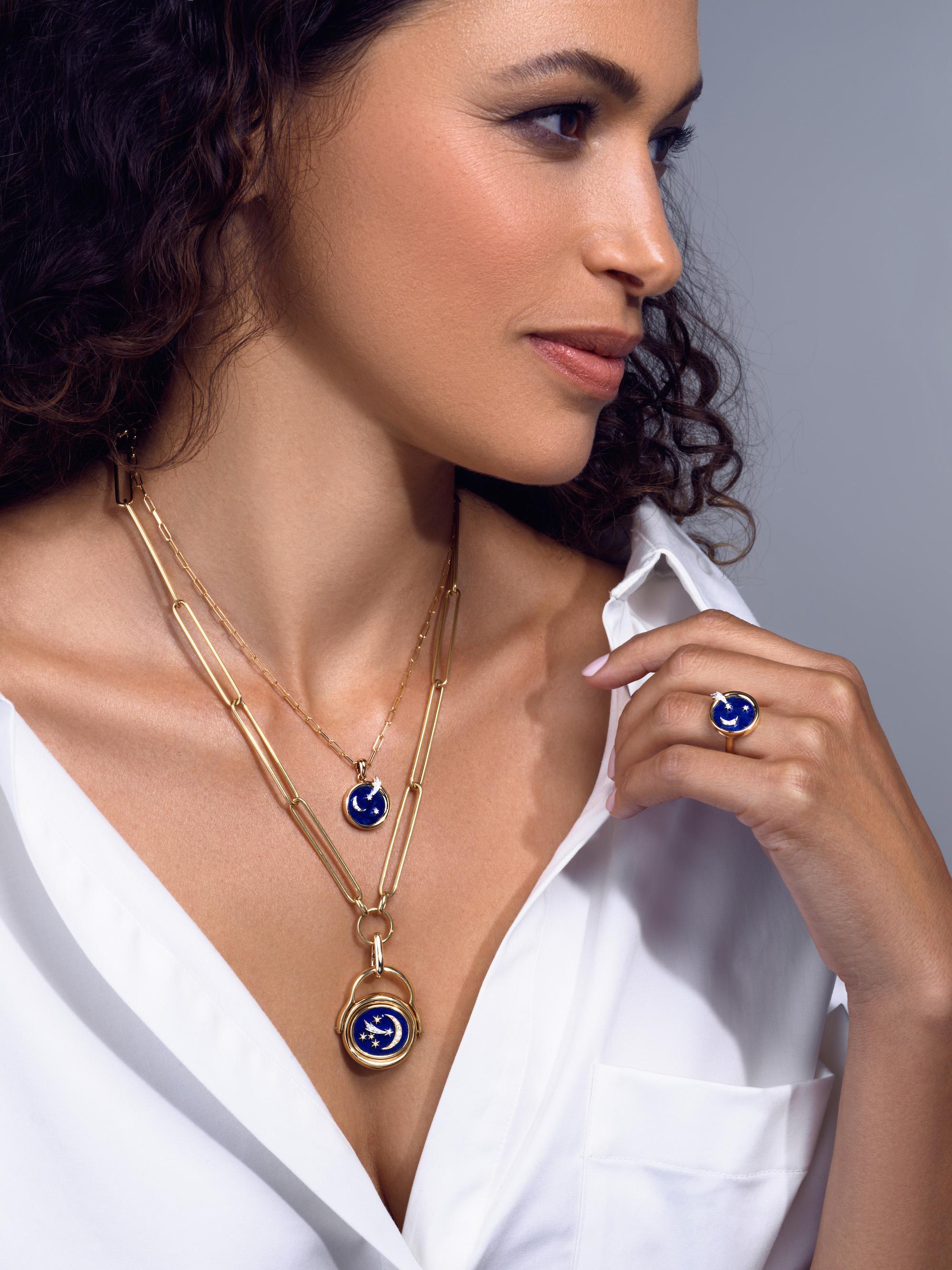 AnaKatarina Elements „Air“-Anhänger aus 18 Karat Gold, chilenischem Lapislazuli und Diamanten Damen im Angebot