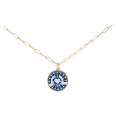 AnaKatarina 'Phillia' Love Token, Hand Carved Agate and 18k Yellow Gold