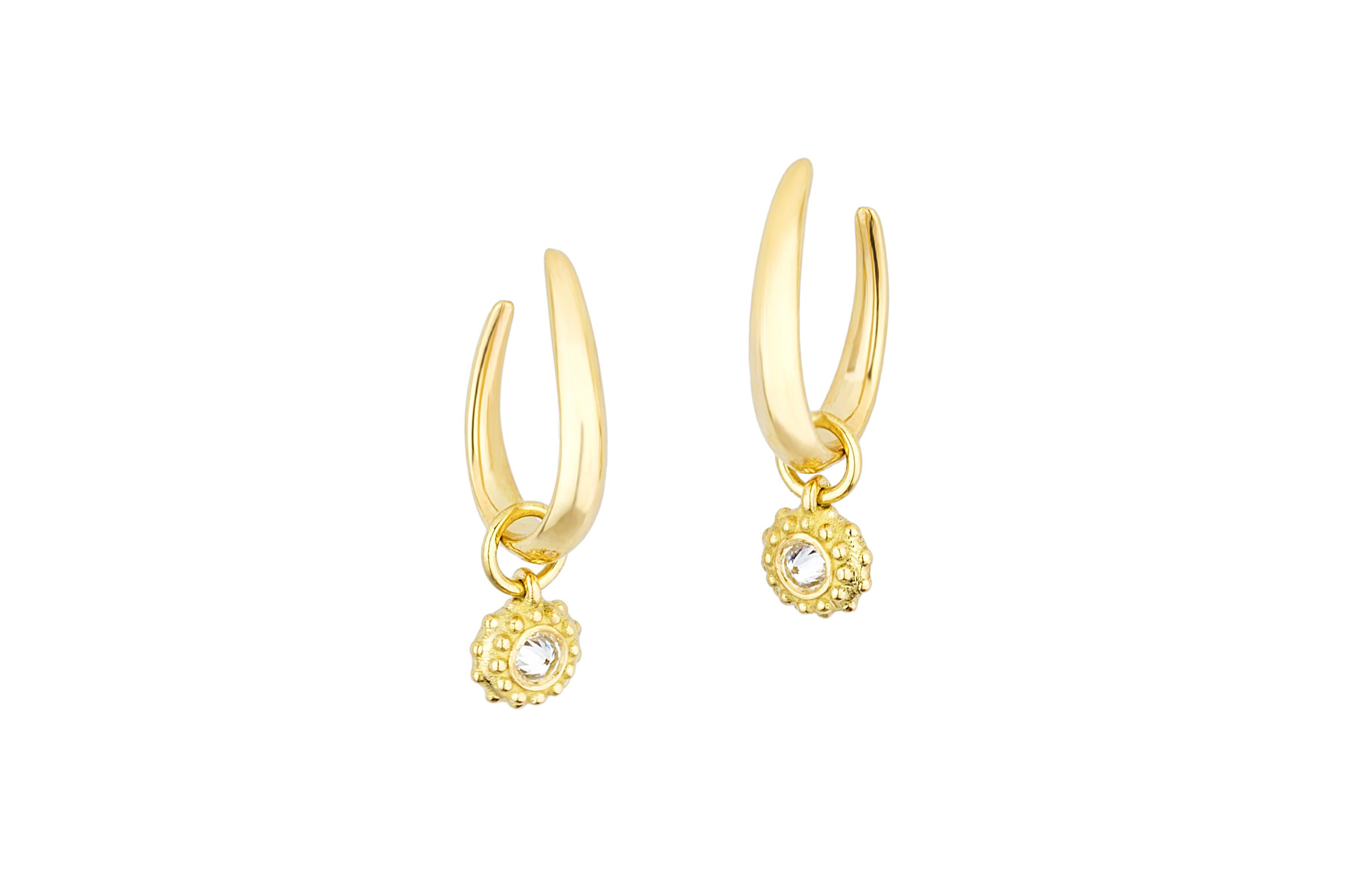 Contemporary AnaKatarina White Gold and Diamond Earrings For Sale