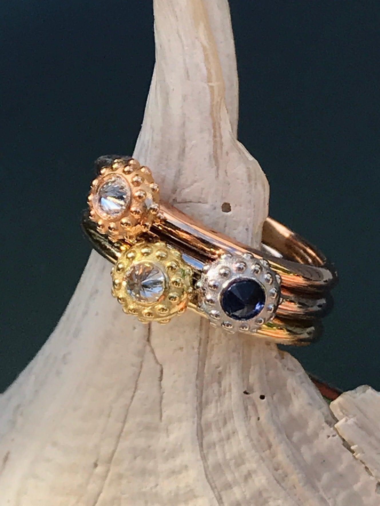 For Sale:  AnaKatarina White Gold and Sapphire 'Evolution' Stacking Ring 2
