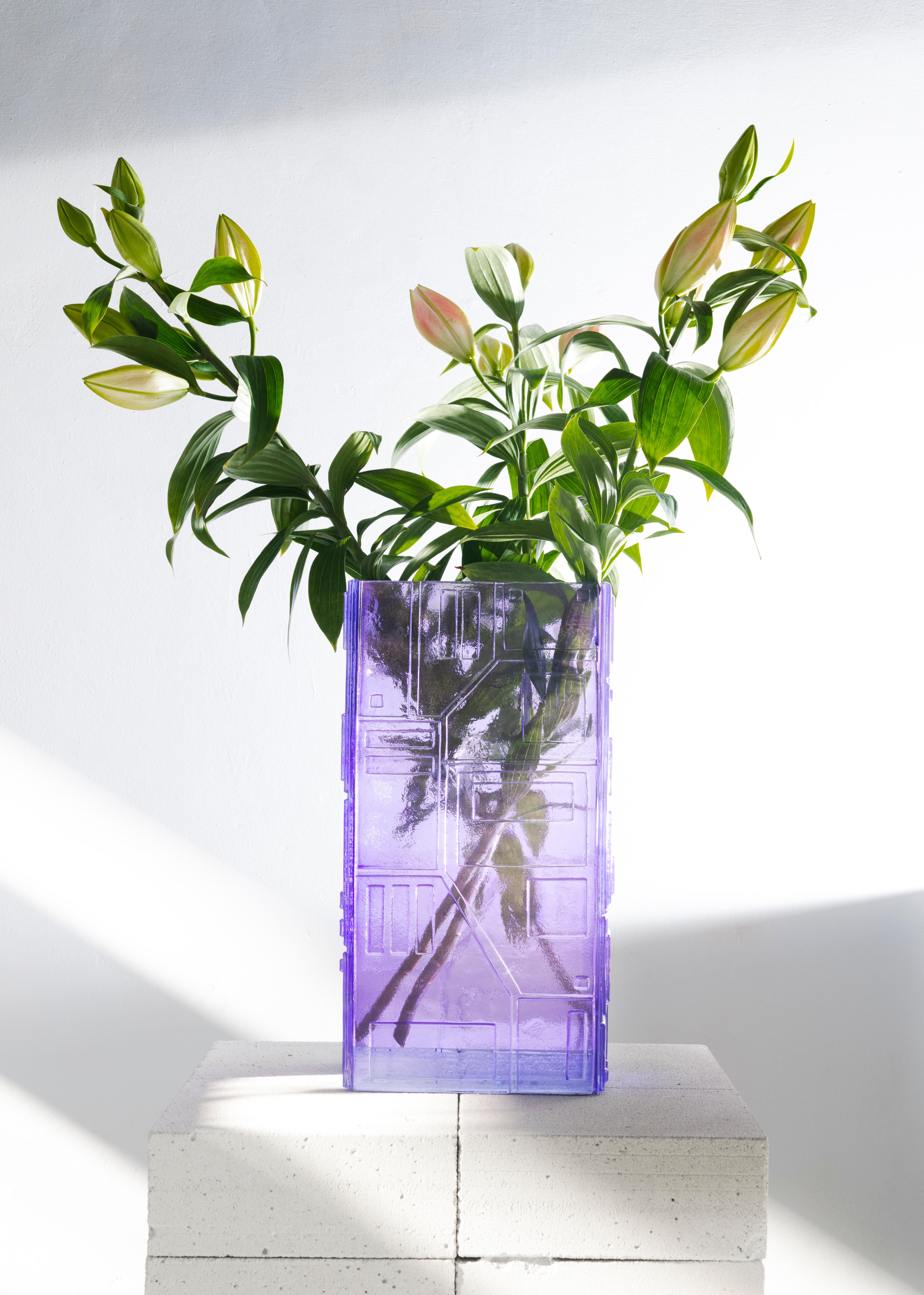 Contemporary Analogic Sci-Fi Violet Vase by Mut Design For Sale