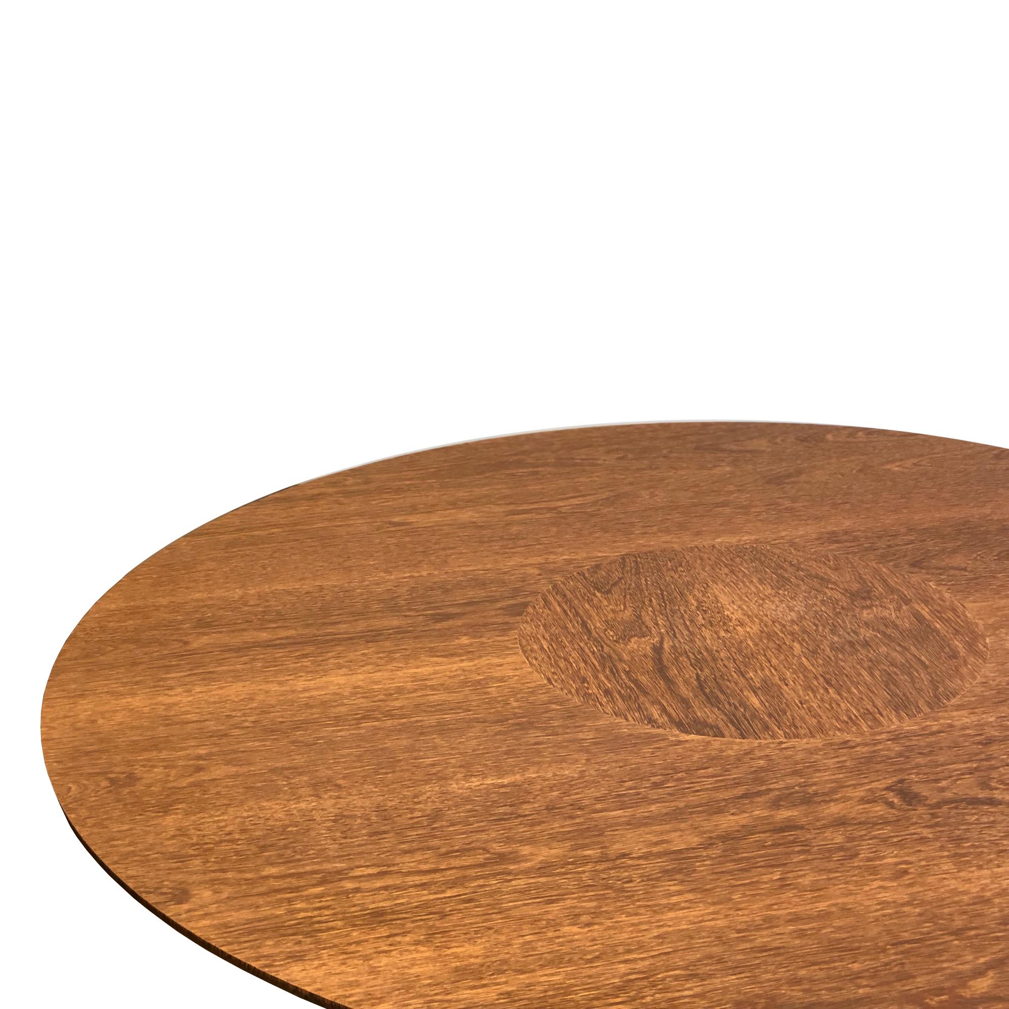 Anambé dining table is part of a very important project to develop poor amazonian communities in the art of manufacturing design furniture using correctly the FSC certified wood produced in this region. Alessandra has travelled to Tapajós Forest