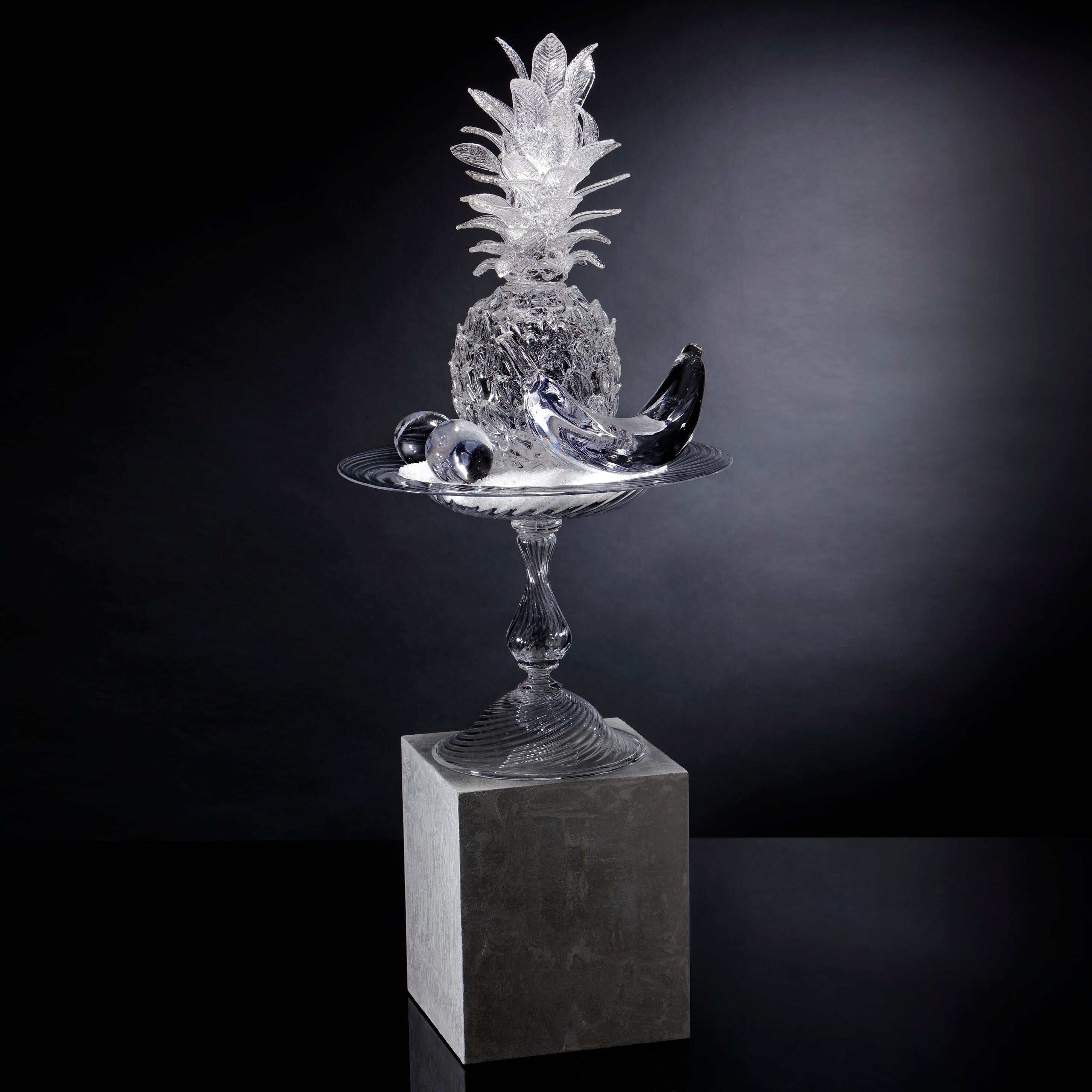 Verre AnanasMusaPrunus, une installation d'art de natures mortes en verre par Elliot Walker en vente