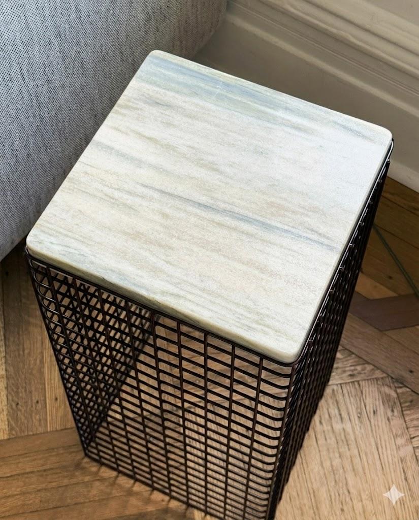 Anasol Marble Top Side Table with Colored Steel Mesh Base In New Condition For Sale In Brooklyn, NY