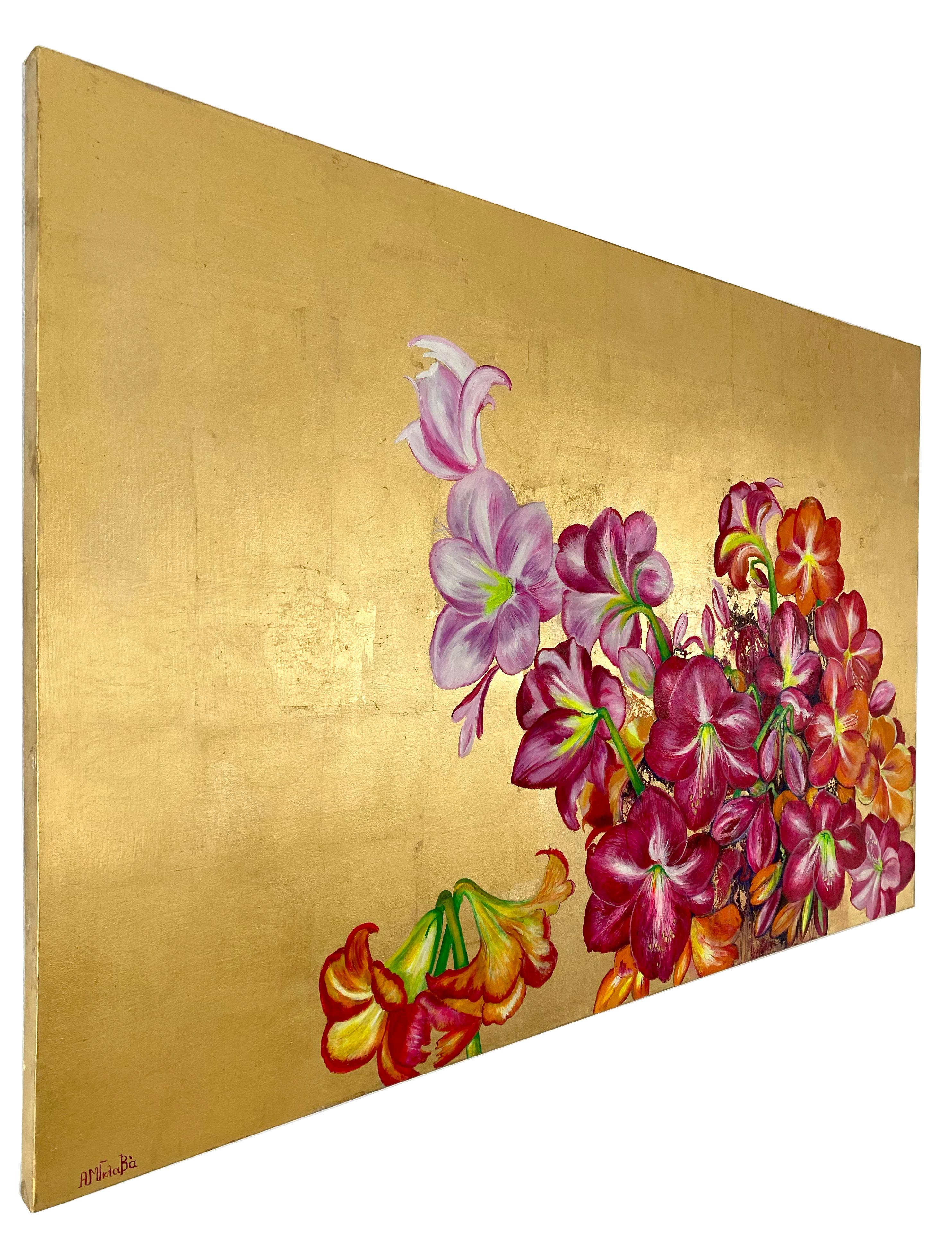 Lilies dans la vallée, grande peinture en or avec nature colorée, palette de fleurs - Contemporain Painting par Anastasia Gklava