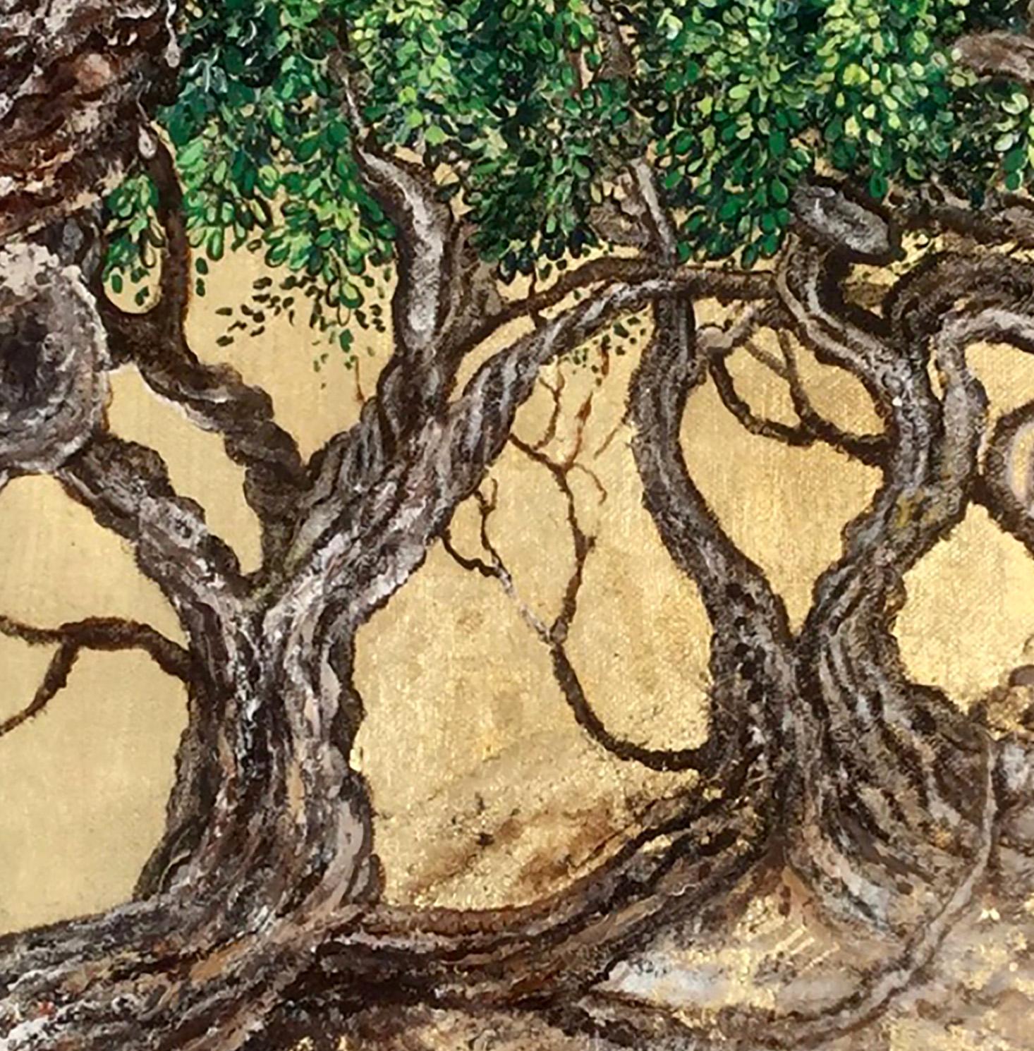 « Majestic Trees Embrace », peinture à l'huile et à la feuille d'or, arbres, nature verte, paysage en vente 5