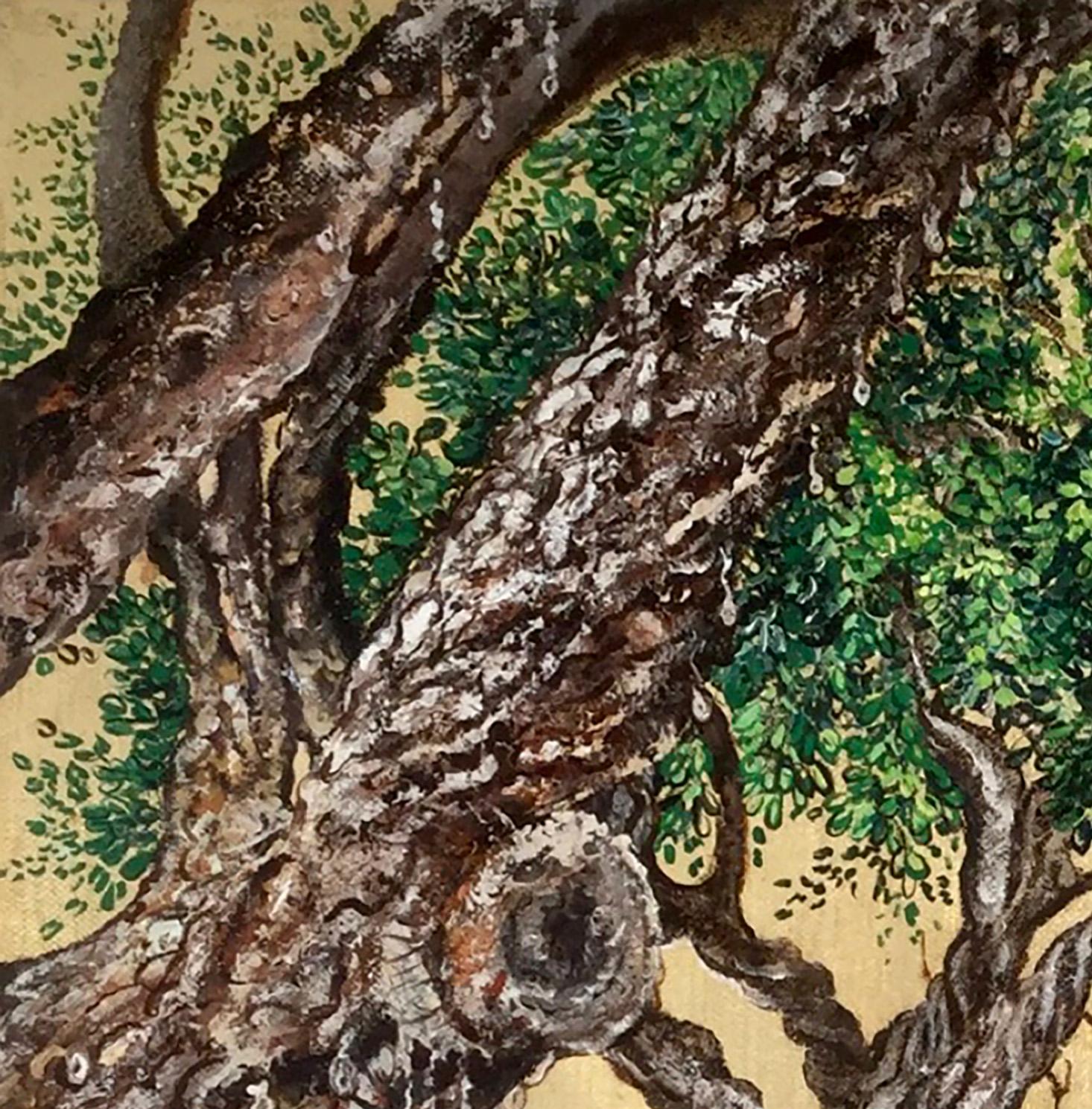 « Majestic Trees Embrace », peinture à l'huile et à la feuille d'or, arbres, nature verte, paysage en vente 1