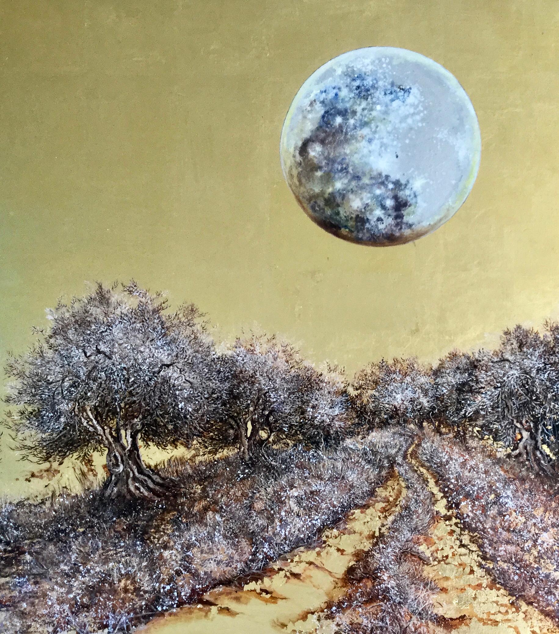 Le marchement au clair de lune, paysage à la feuille d'or et peinture à l'huile avec arbres et pleine lune en vente 1