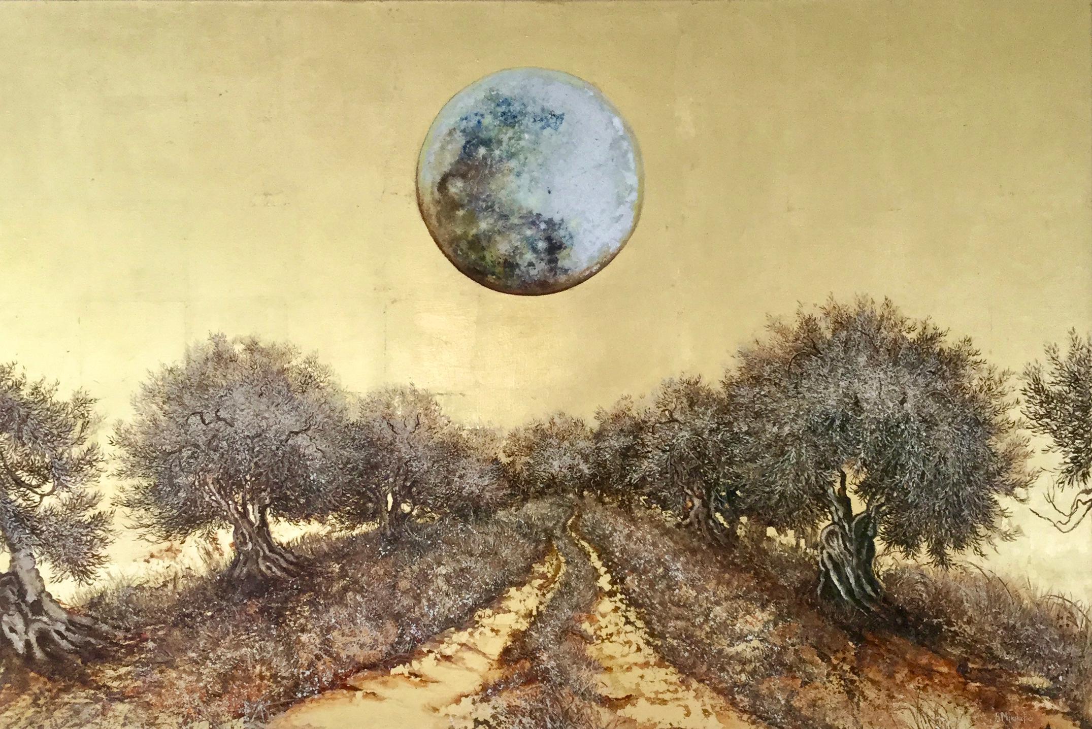 Landscape Painting Anastasia Gklava - Le marchement au clair de lune, paysage à la feuille d'or et peinture à l'huile avec arbres et pleine lune