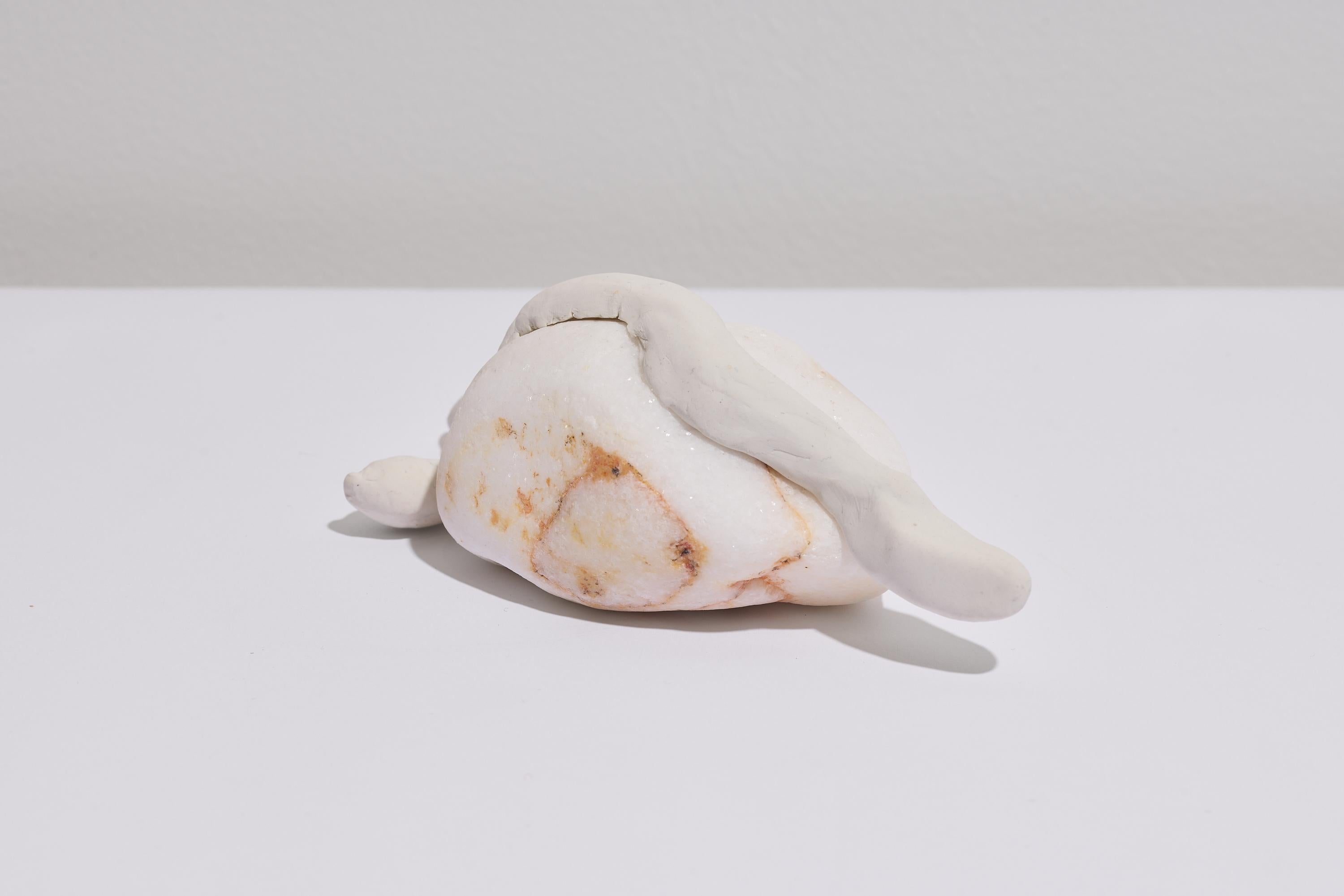 Nel mare - Sculpture di Anastasia Pelias