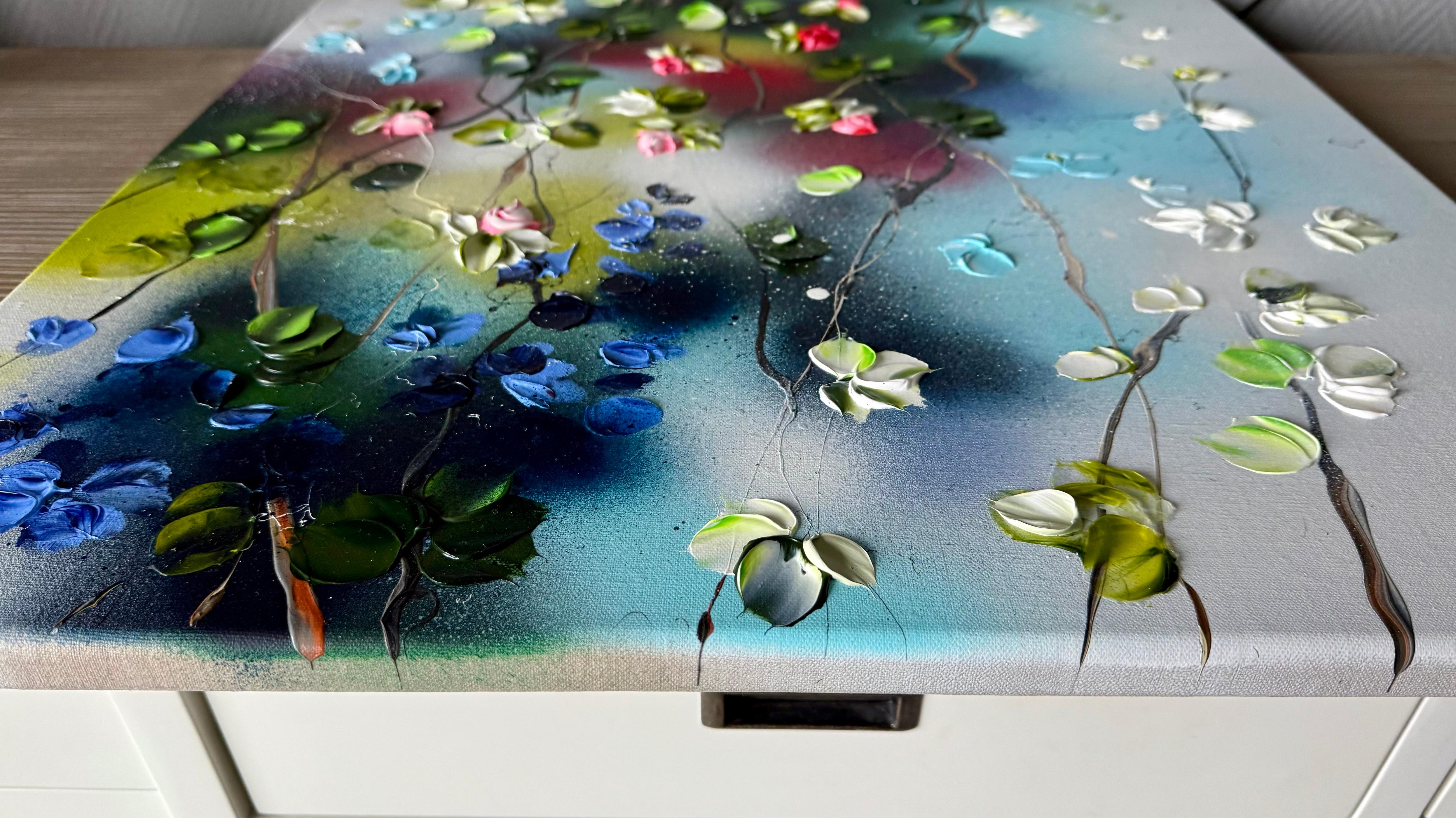 Remolino Floral II -  pintura impresionista sobre lienzo de lino con rosas en 3d en venta 7