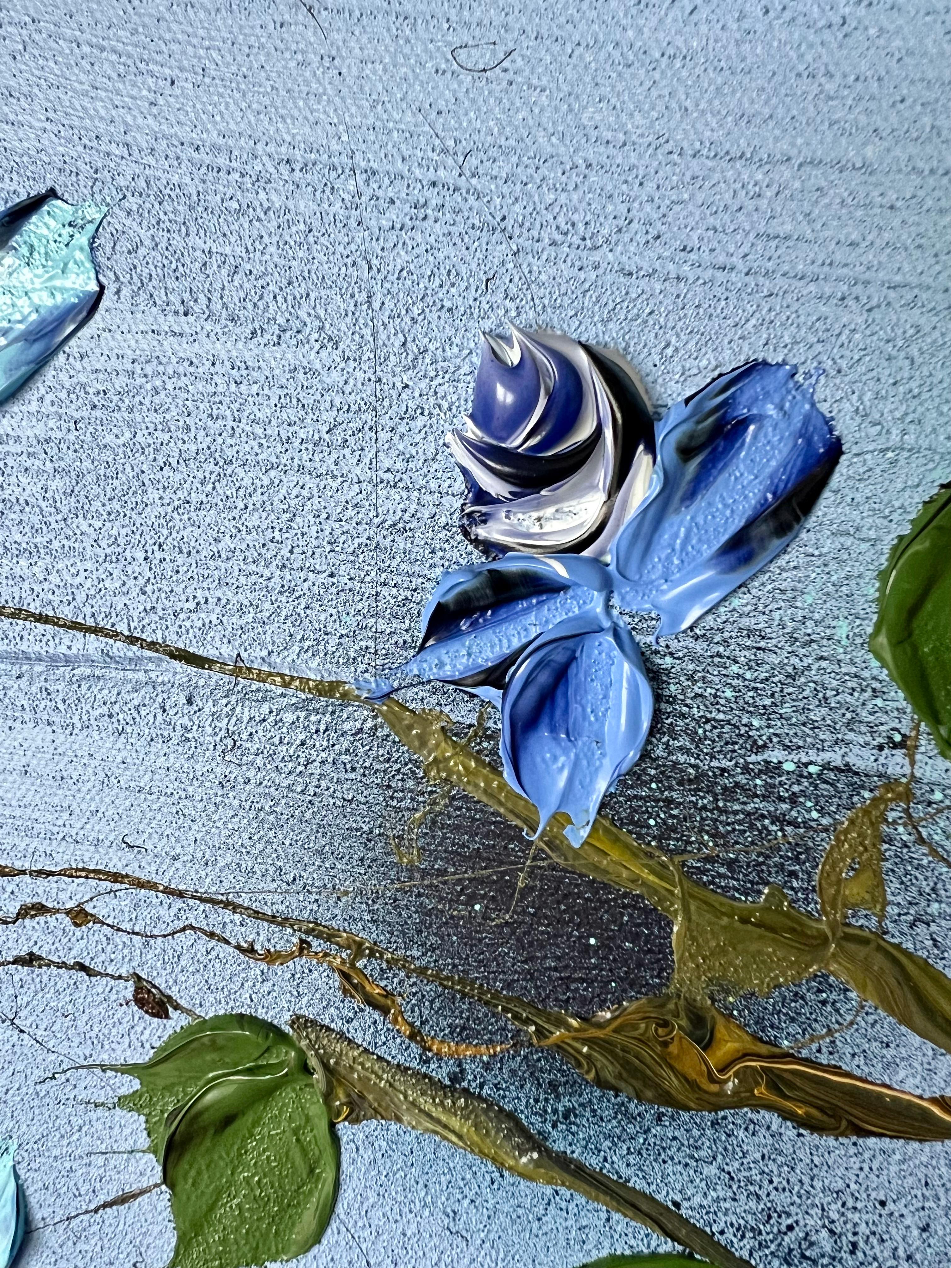 „Blue Spring“ florales, strukturiertes Gemälde auf Leinwand – Painting von Anastassia Skopp