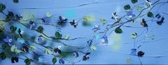 Blauer Frühling II Lange Blumenkunst, Landschaftsformat, strukturierte Kunst