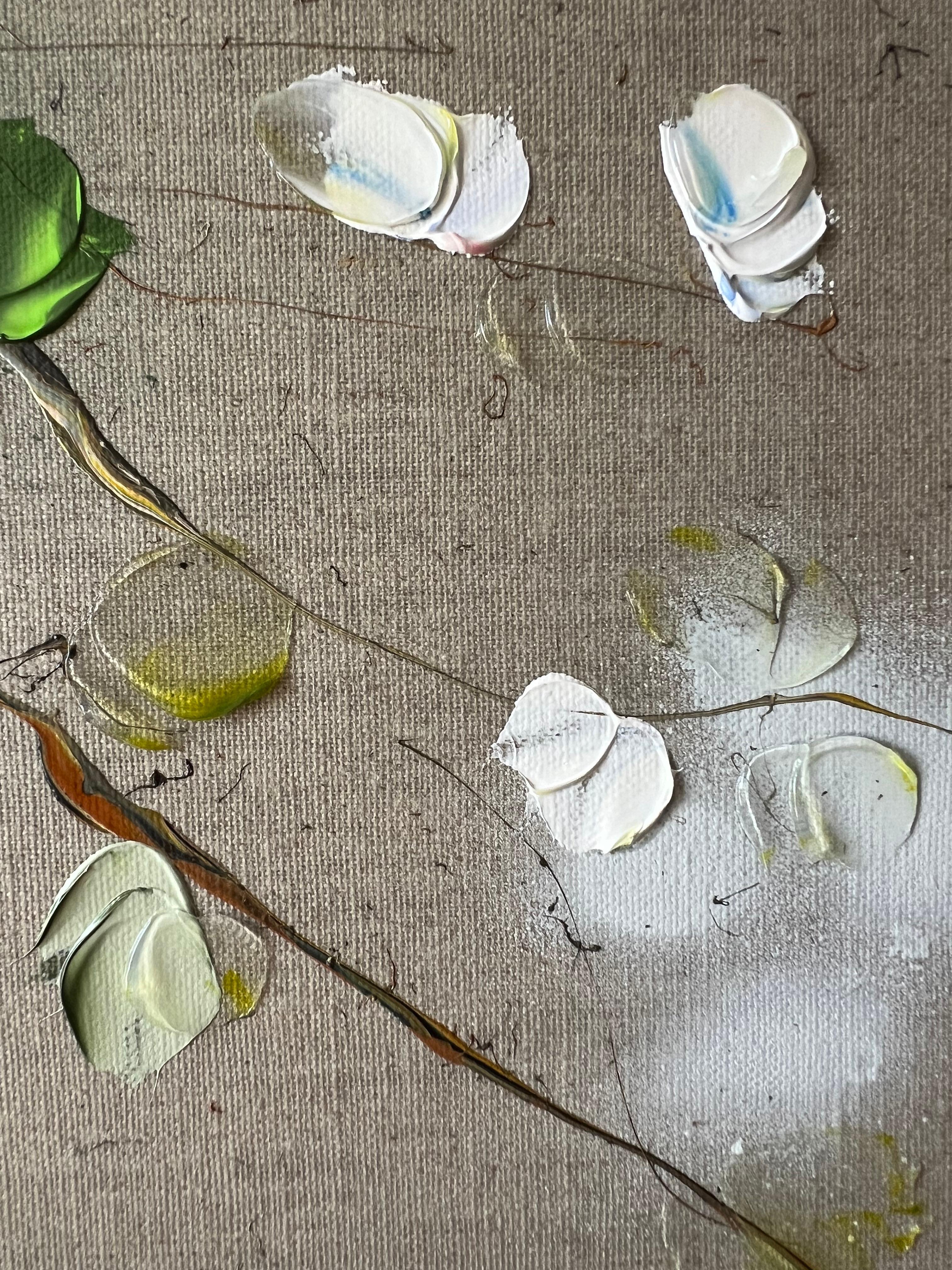 Ikebana - pintura impresionista con rosas azules sobre lienzo de lino en venta 9