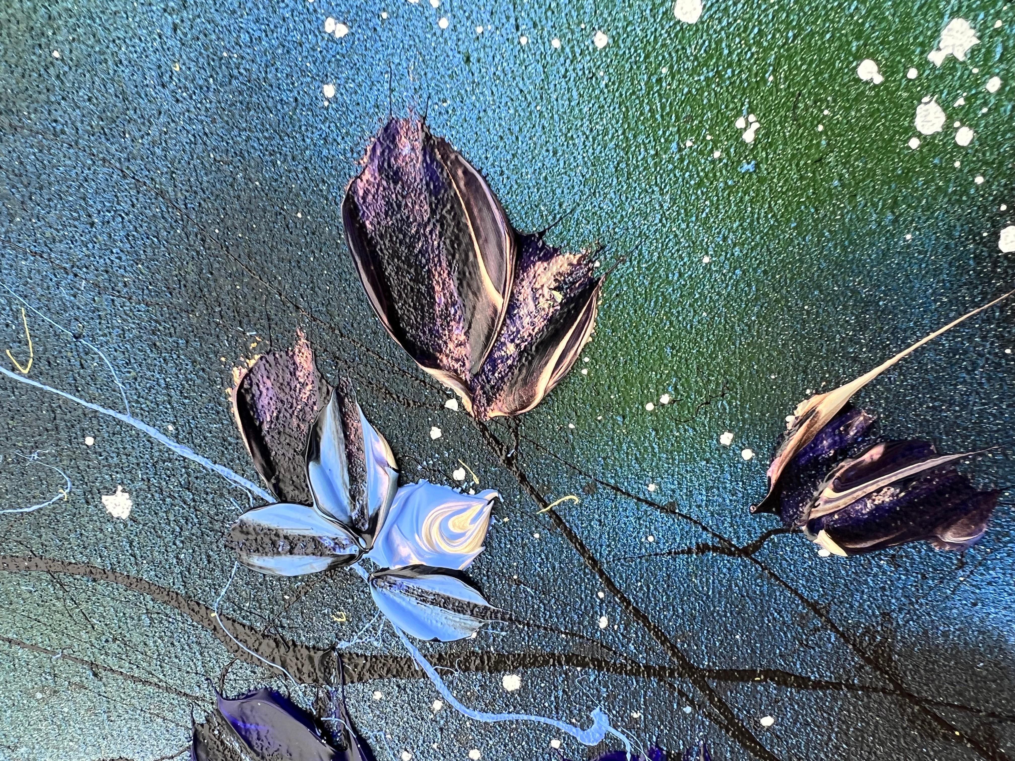 Grande peinture carrée bleu floralapphire Rhapsody - Painting de Anastassia Skopp