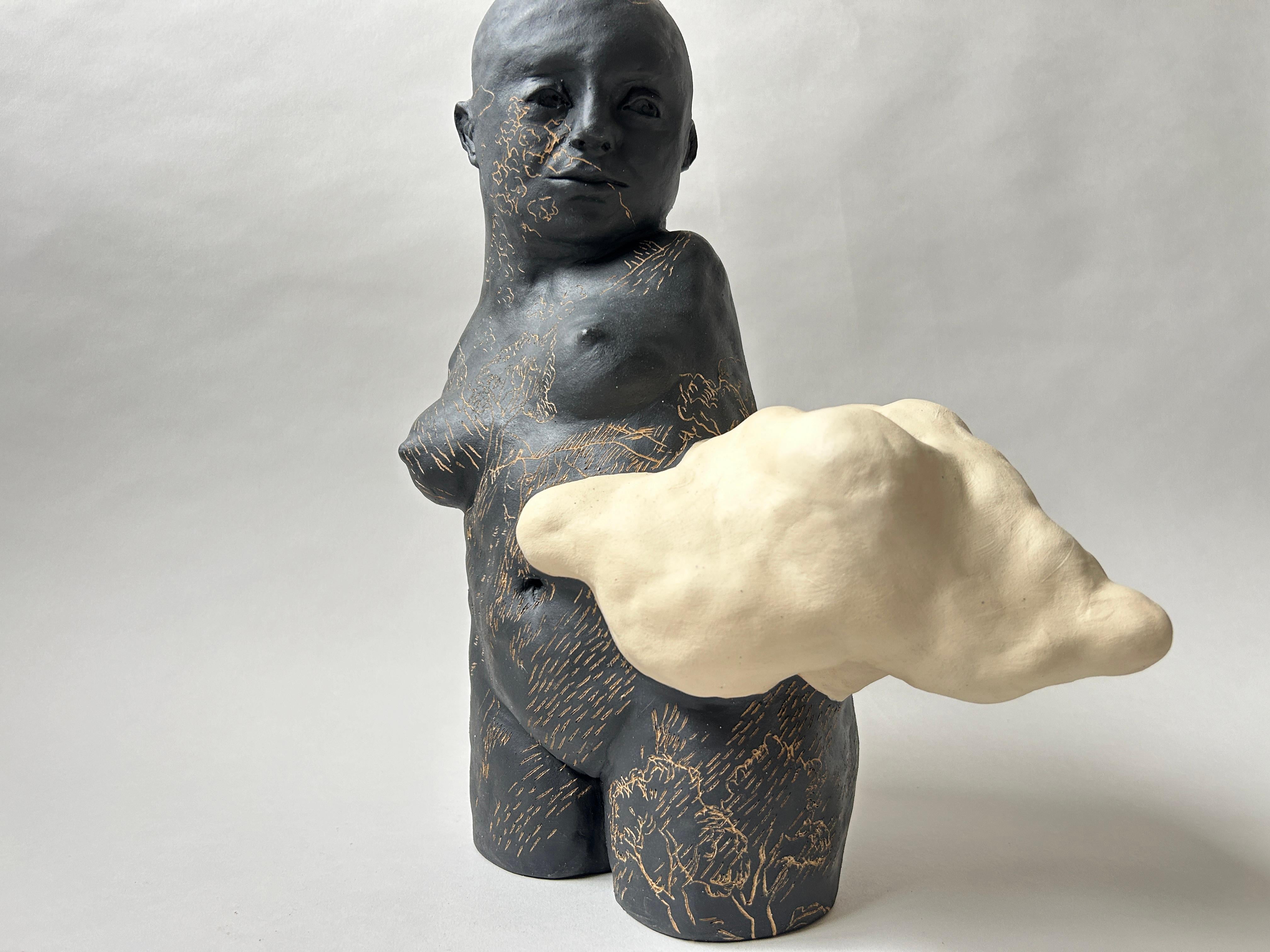Escultura figurativa de gres: 'Figura de paisaje l' - Figurative Sculpture Gris de Anastassia Zamaraeva 