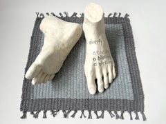 Figurative Skulptur aus Steingut: „To exist“