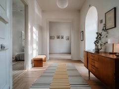 Alfombra rayada Anatolia_gris/naranja_alfombra tejida a mano de tejido plano contemporáneo