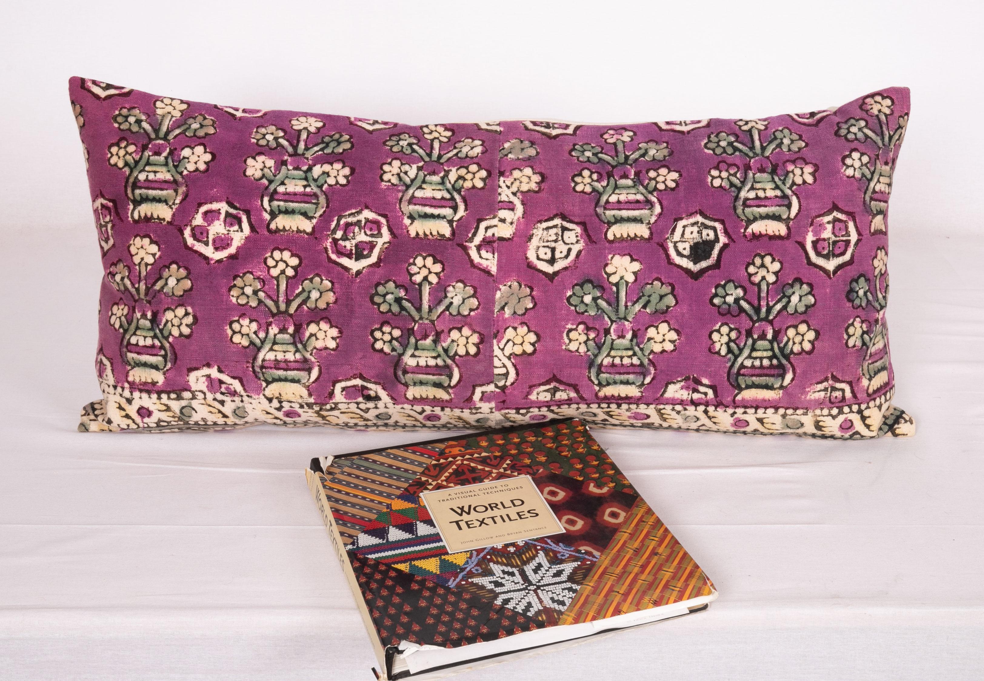 Anatolian Block Print Pillow Case, Mid-20th Century In Good Condition In Istanbul, TR