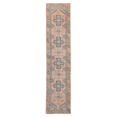 Anatolian Dusty Salmon and Old Sky Blue Runner