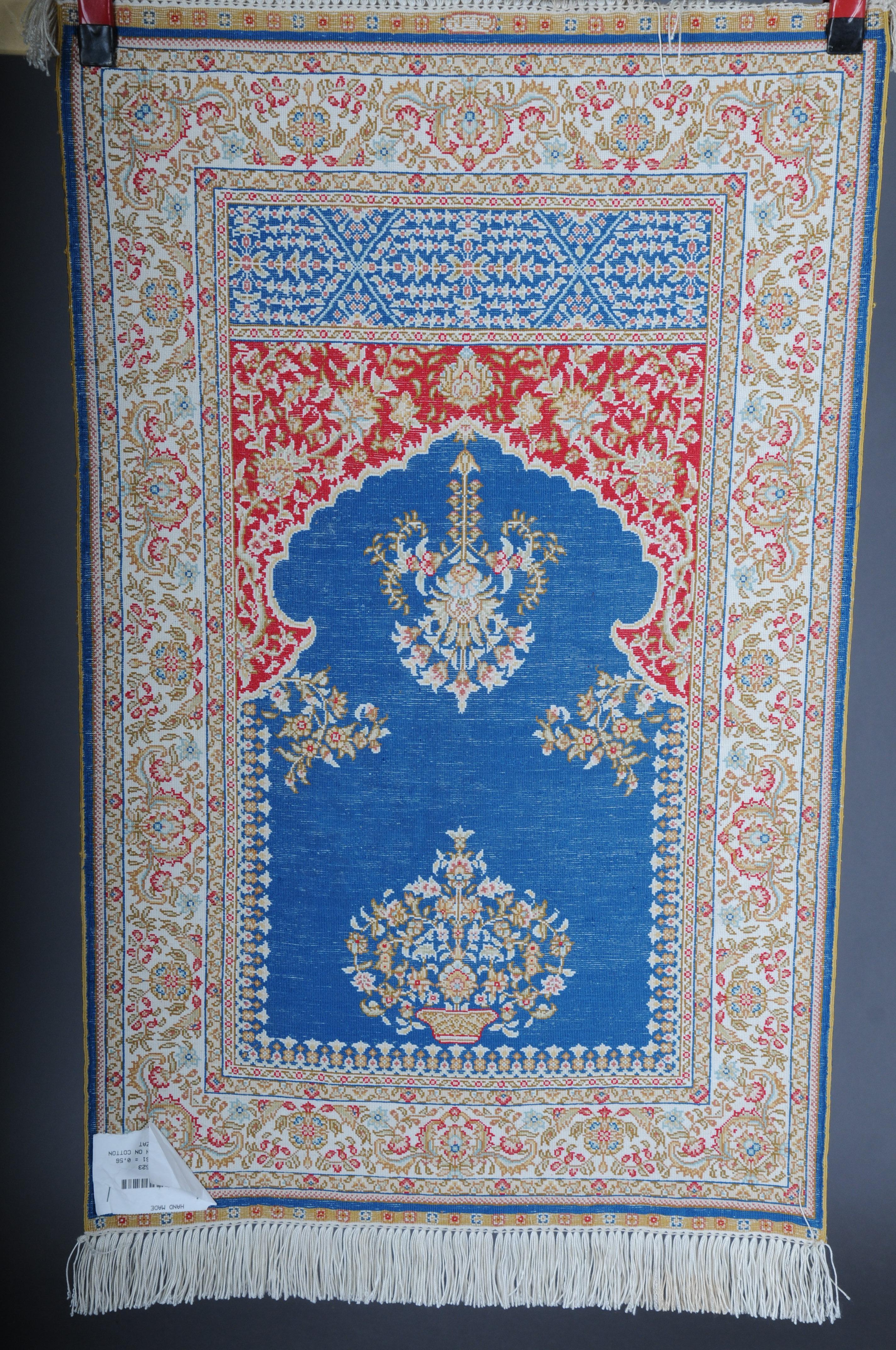 Anatolian prayer rug/tapestry cotton/silk, 20th century For Sale 8