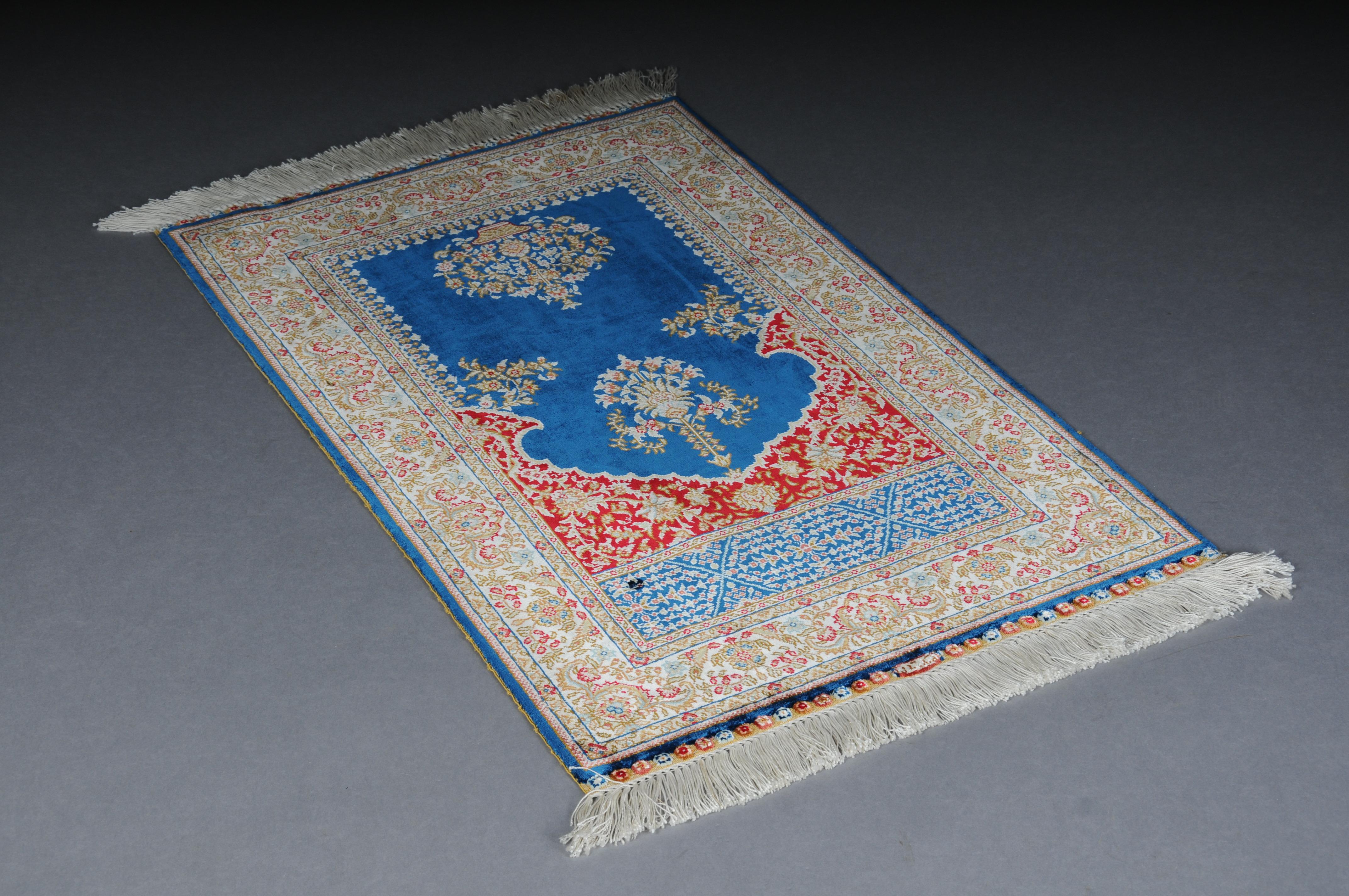 Anatolian prayer rug/tapestry cotton/silk, 20th century For Sale 10
