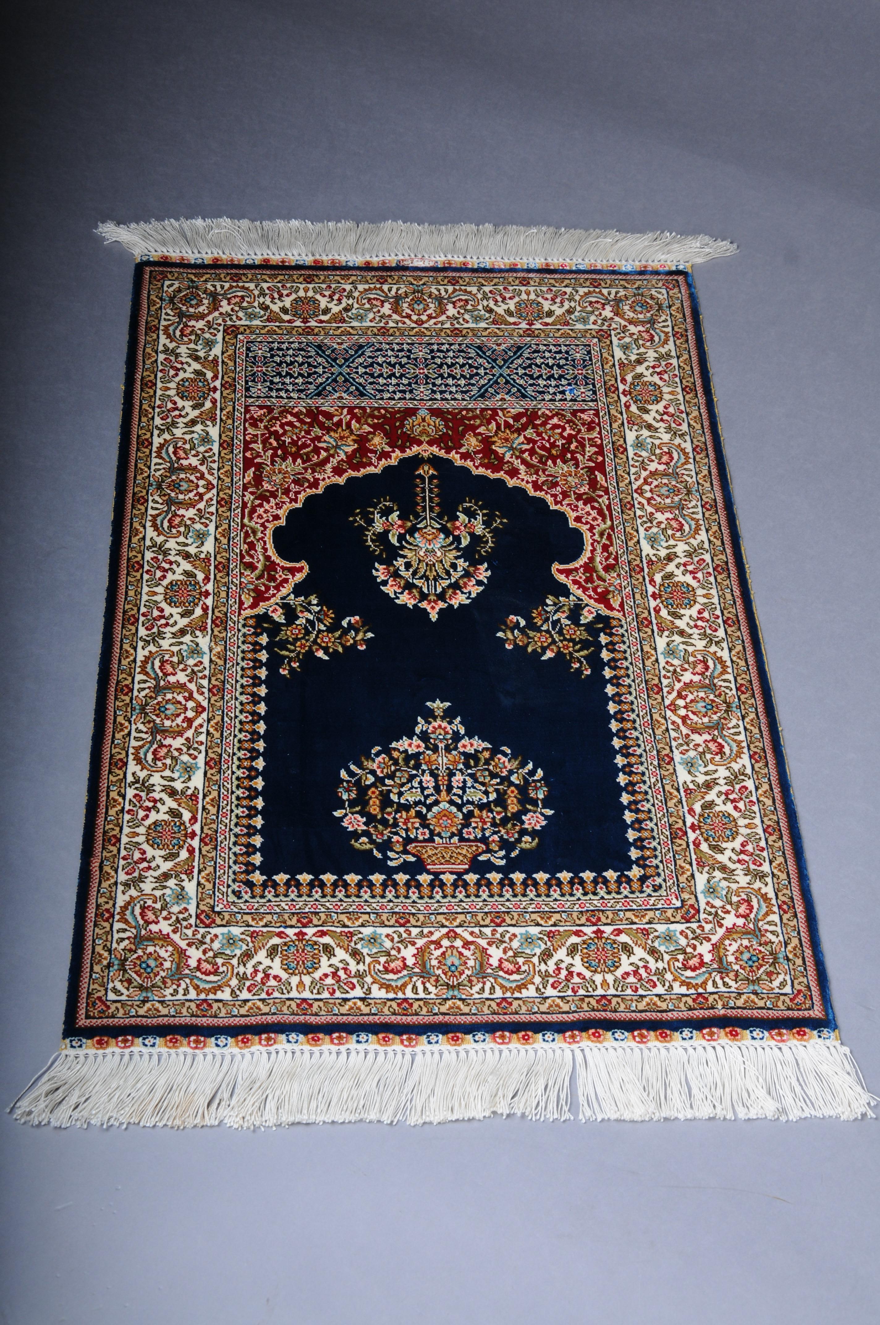 Anatolian prayer rug/tapestry cotton/silk, 20th century For Sale 11