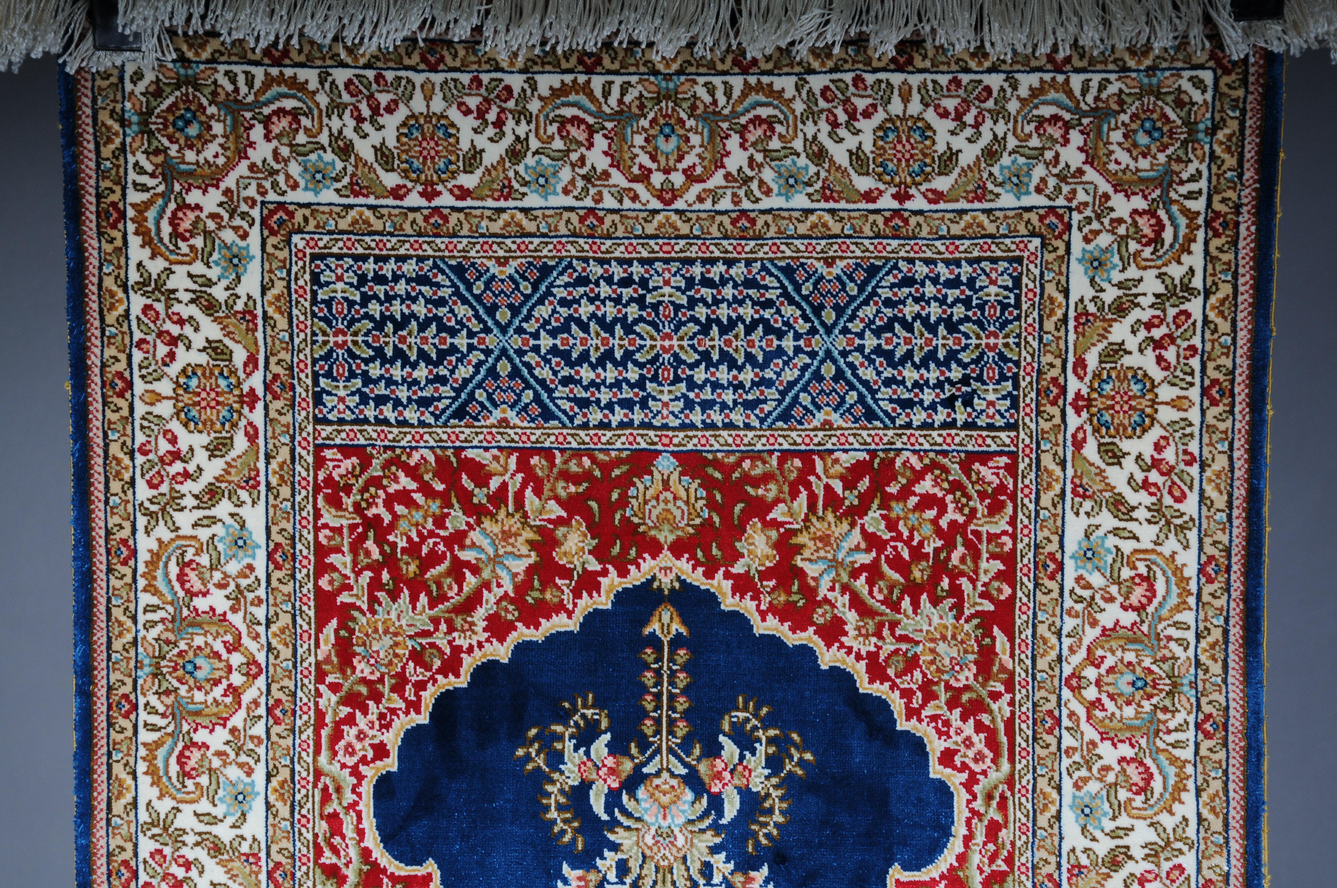 Turkish Anatolian prayer rug/tapestry cotton/silk, 20th century For Sale