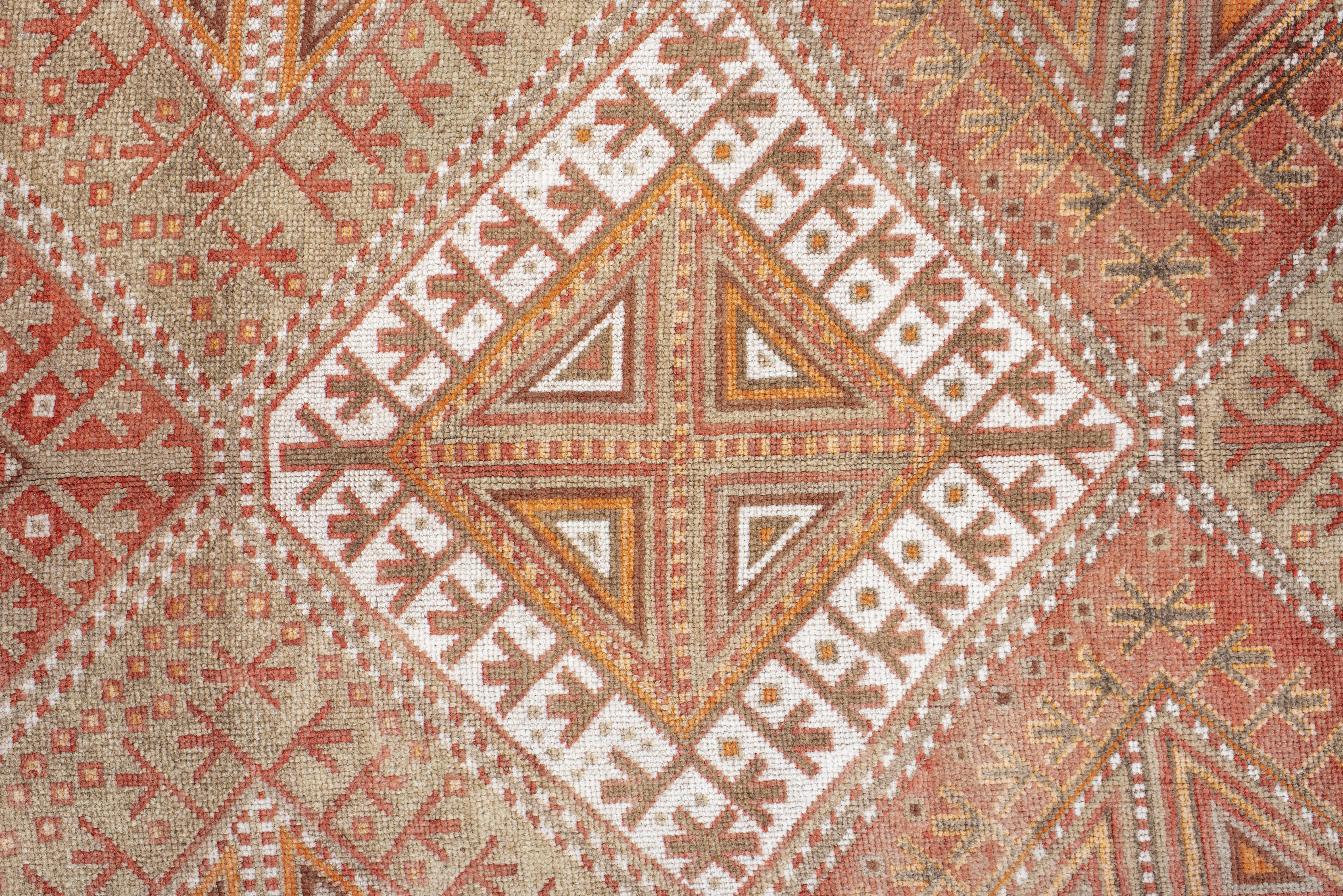 Anatolischer Teppich - Geometrisches Rautendesign (Wolle) im Angebot