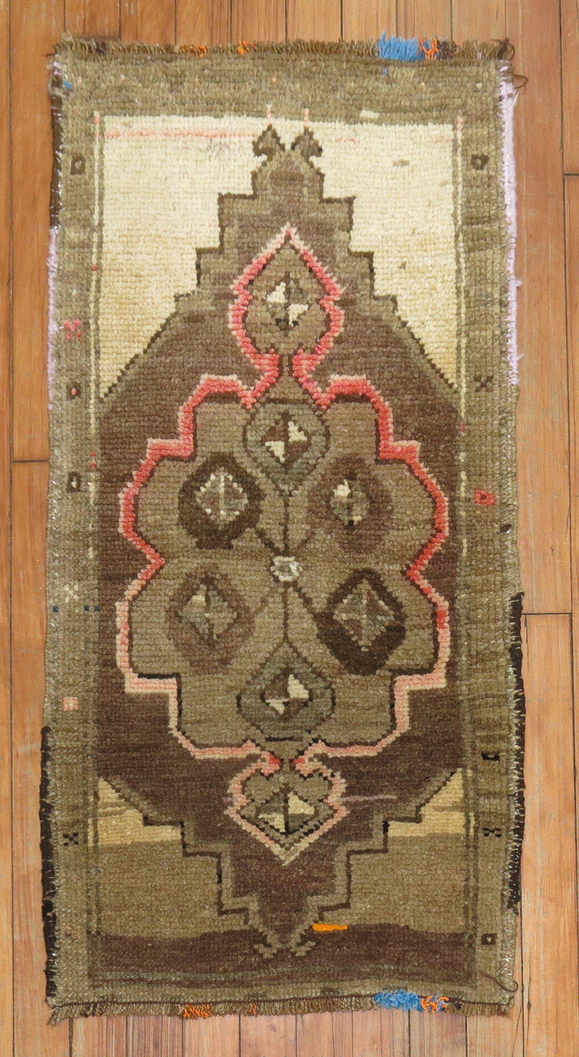 Anatolischer türkischer Teppich aus Anatolien (Asiatisch) im Angebot