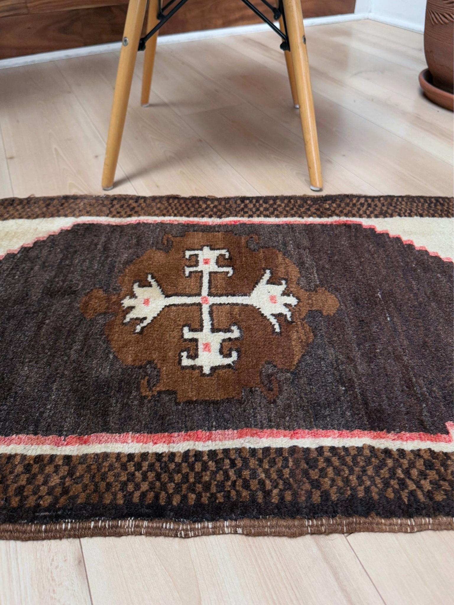 Turco Tappeto Anatolian Yastik Village - Mini tappeto / zerbino turco vintage - 2′×3′ in vendita