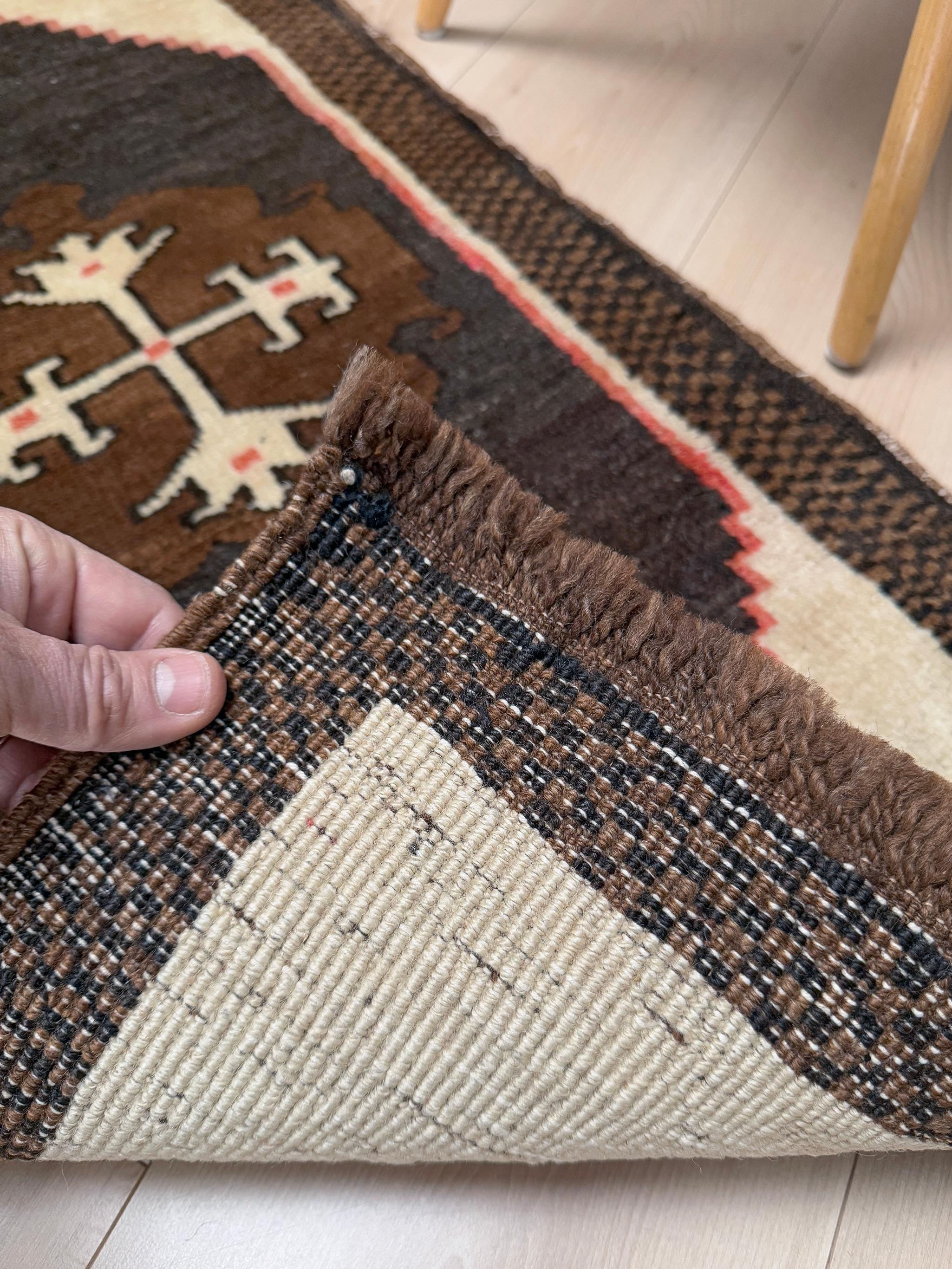 Lana Tappeto Anatolian Yastik Village - Mini tappeto / zerbino turco vintage - 2′×3′ in vendita