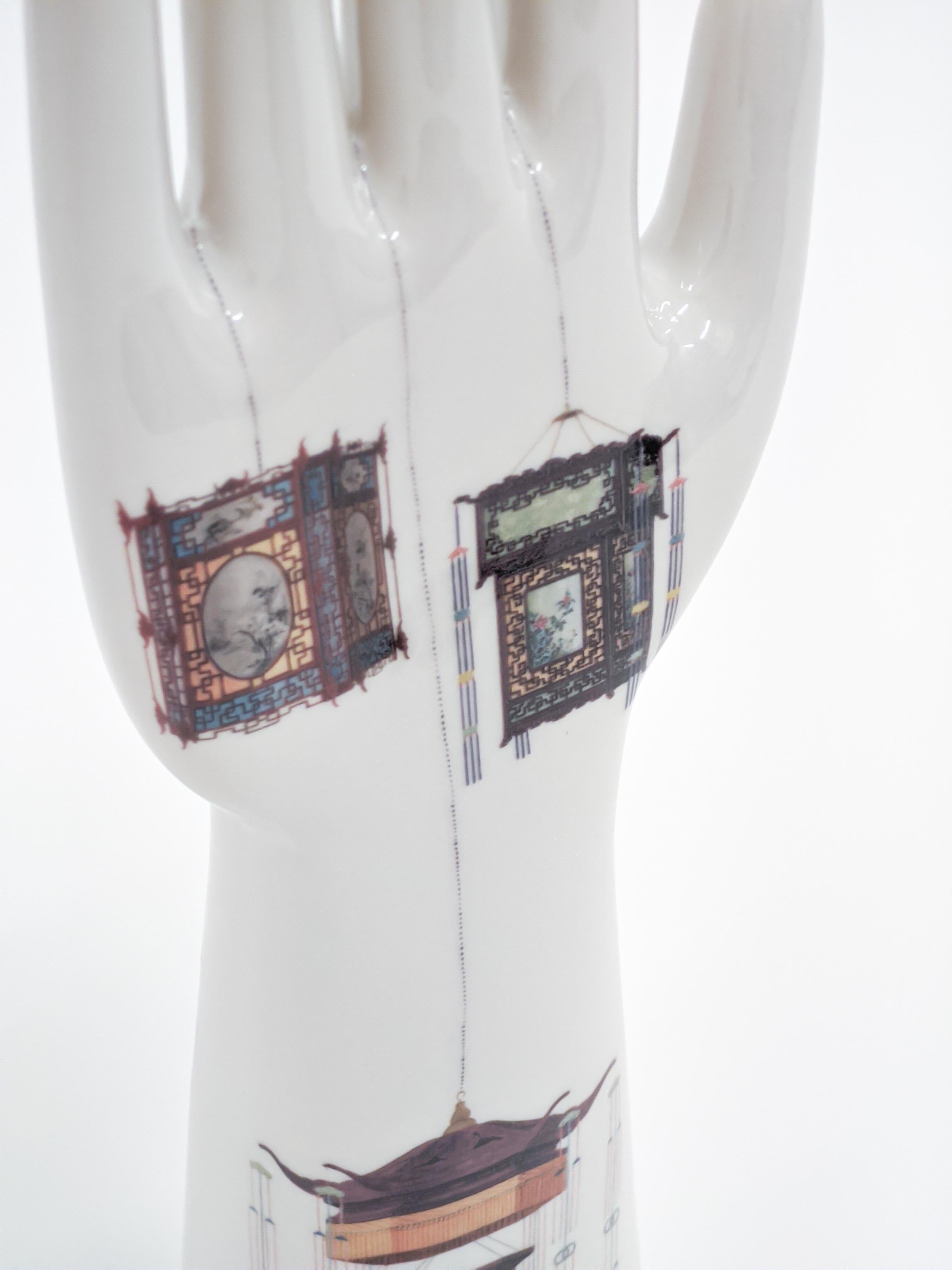 Anatomica, Porzellan von Hand mit chinesischer Laternendekoration von Vito Nesta im Zustand „Neu“ im Angebot in Milano, Lombardia