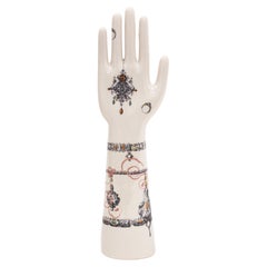 Anatomica, Porcelaine Hand with Jewels Decoration de Vito Nesta