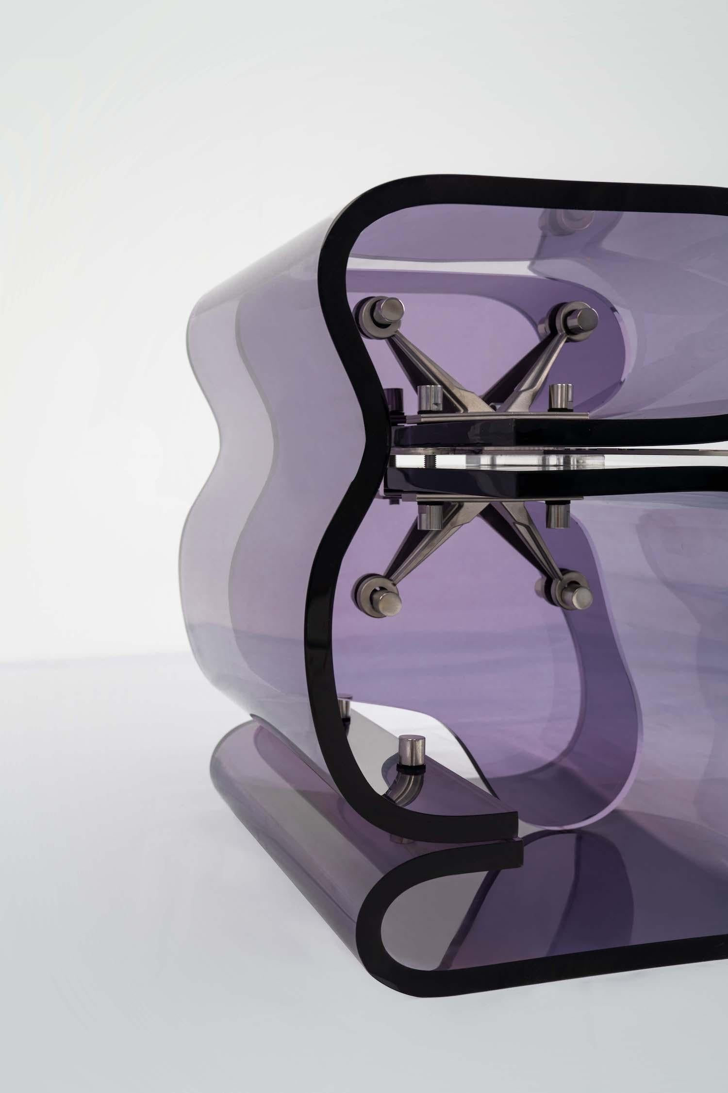 Anatomischer Hard Disk Drive-Stuhl von Cometabolism Studio (21. Jahrhundert und zeitgenössisch) im Angebot