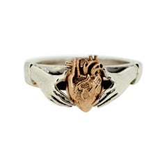 Anatomischer Herz- und Claddagh-Ring aus 9kt Weiß- und 9kt Roségold