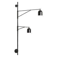 Anatomy Design „Awkward Light“ Wandleuchte aus Stahl und Aluminium von Karakter