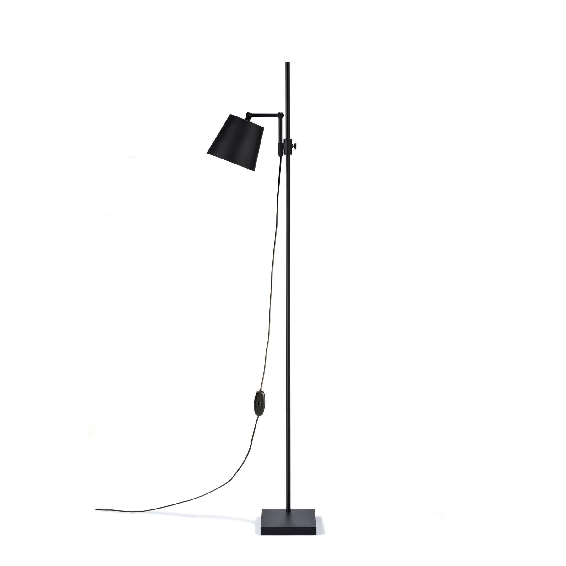 Contemporary Anatomy Design 'Steel Lab Light Floor' Steel and Aluminium Floor Lamp