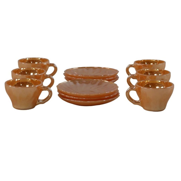 Anchor Hocking Peach Coffee Set, 6 In Good Condition For Sale In Budapest, HU