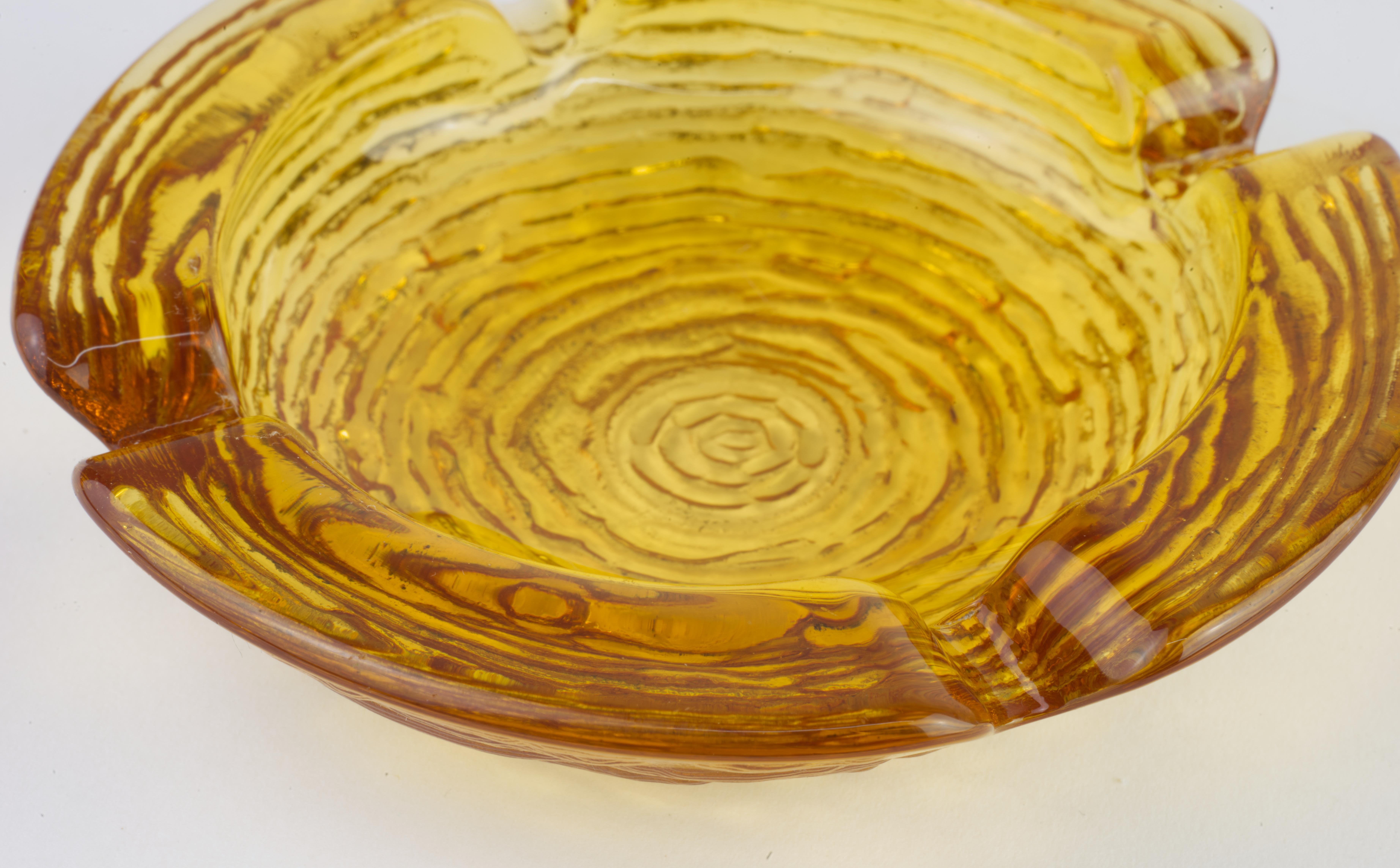 20th Century Anchor Hocking Soreno Textured Amber Glass Ashtray Vintage American For Sale