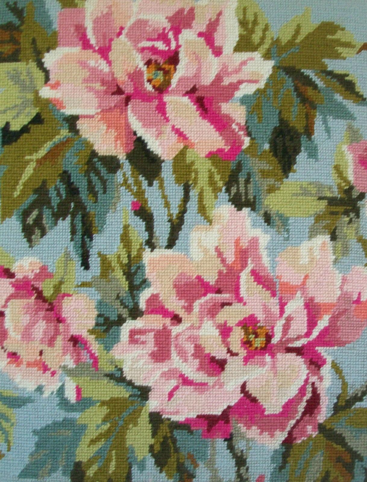 ANCHOR PENELOPE - 'Peony' - Vintage floral needlepoint tapestry - 100% wool - vertical or horizontal placement - padded and mounted to a Masonite panel - unframed - Canada - mid/late 20th century.

Excellent/mint vintage condition - no loss - no