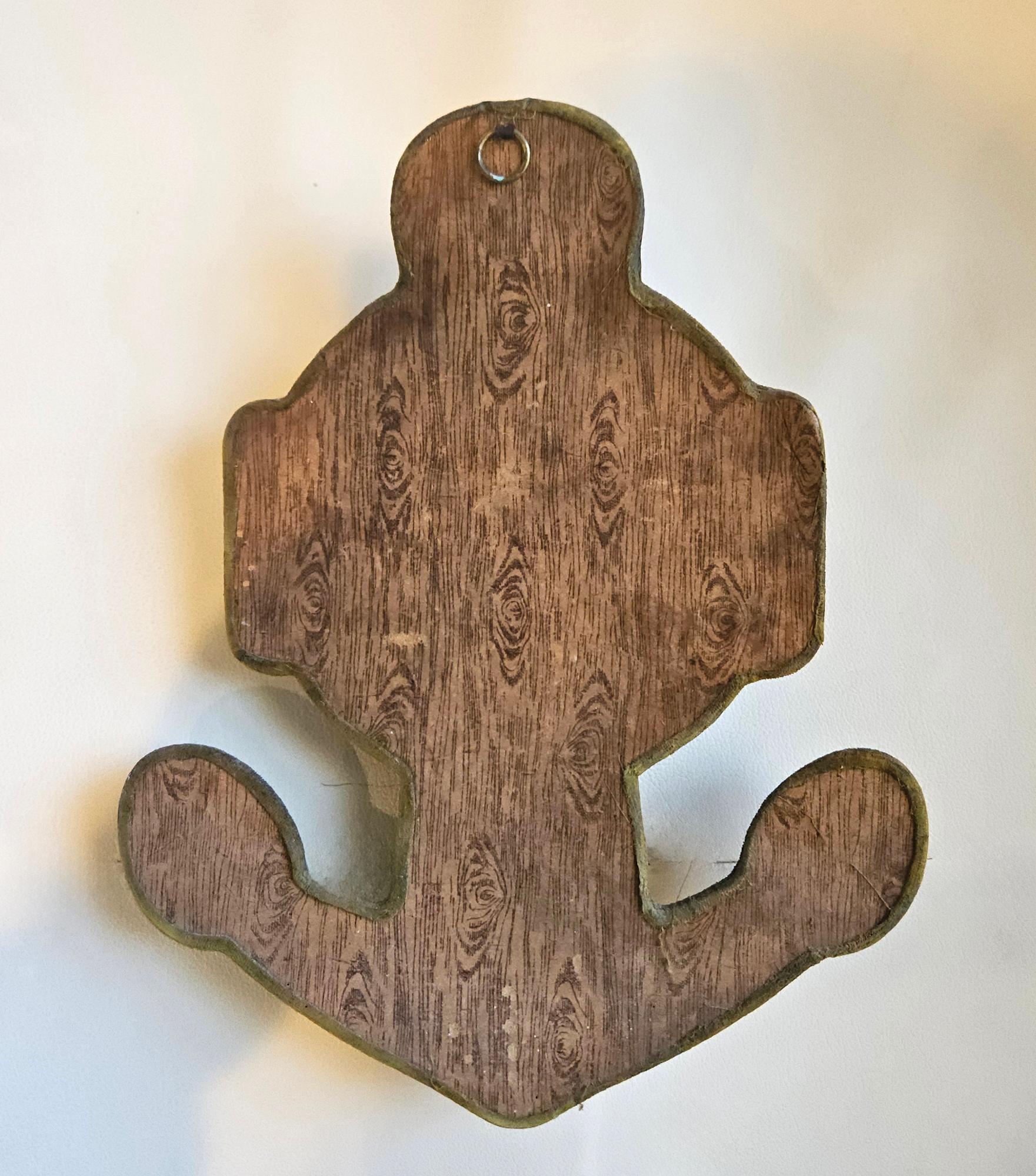 Anchor-shaped Seashell Valentine Large Diorama with Architectural Ruins For Sale 1