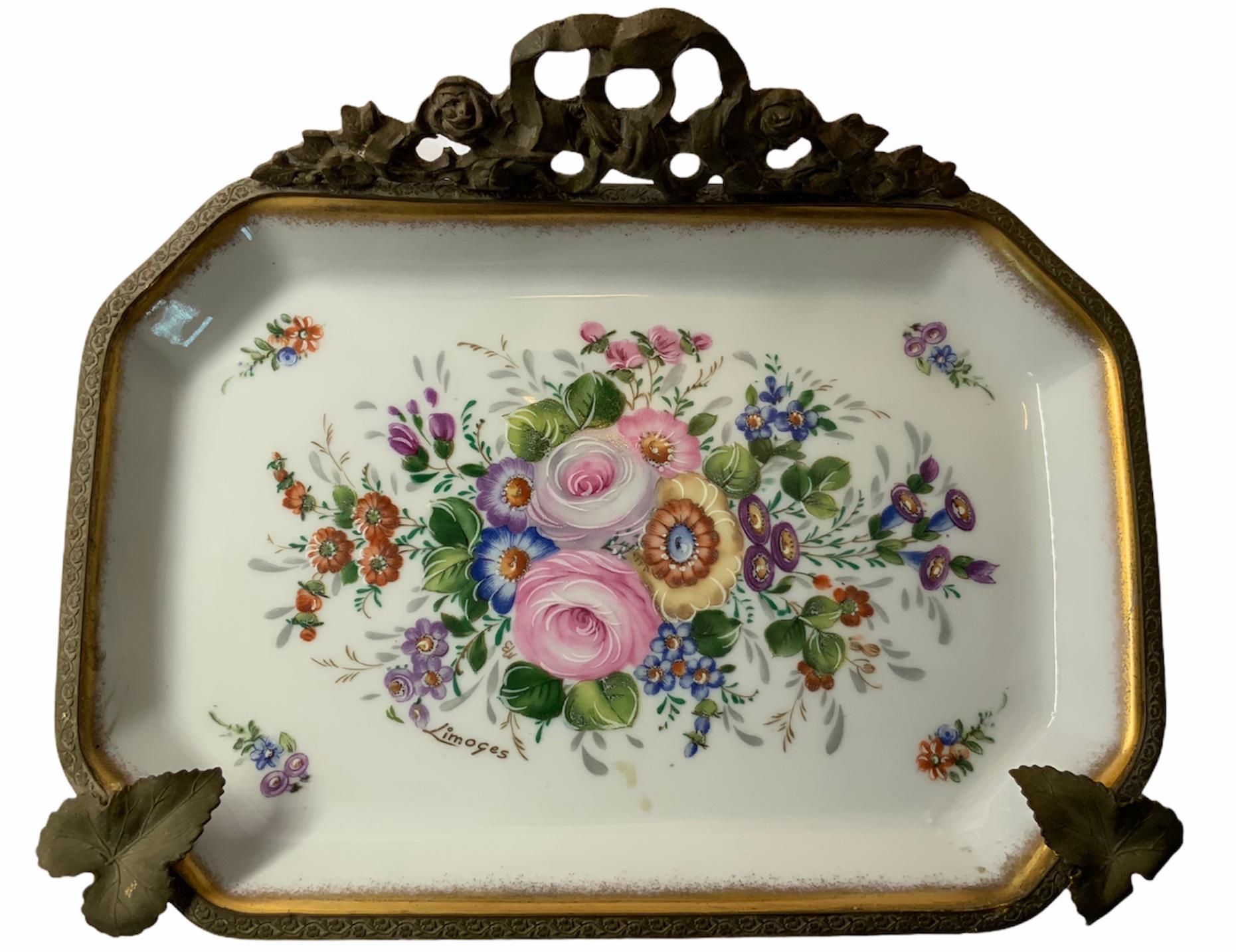 Ancienne Manufacture Royale et Imperiale de Porcelaines Bronze Porcelain Tray For Sale 1